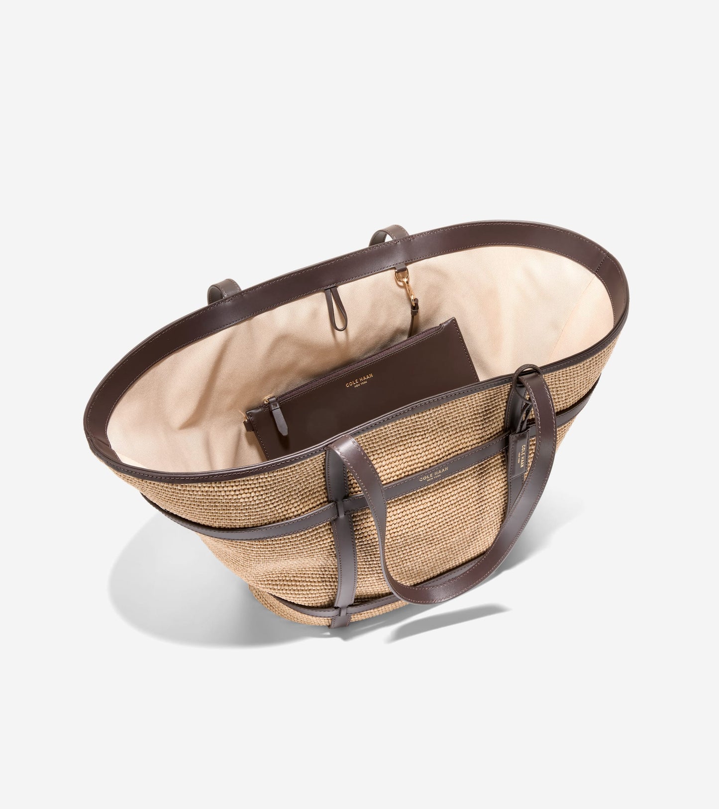 U08153:NATURAL RAFFIA-DARK CHOCOLATE