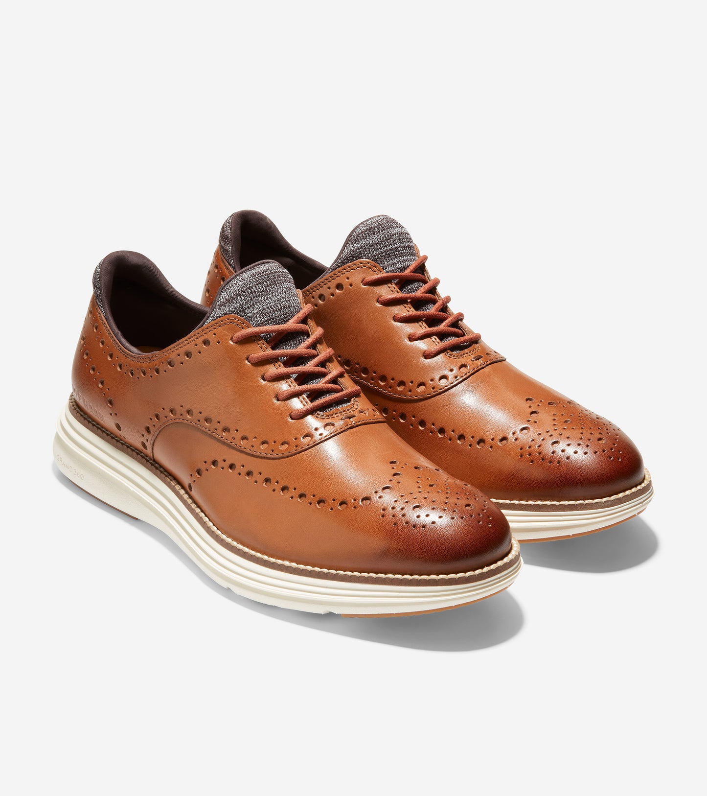 ColeHaan-ØriginalGrand Ultra Wingtip Oxford-c32057-British Tan Leather-Ivory