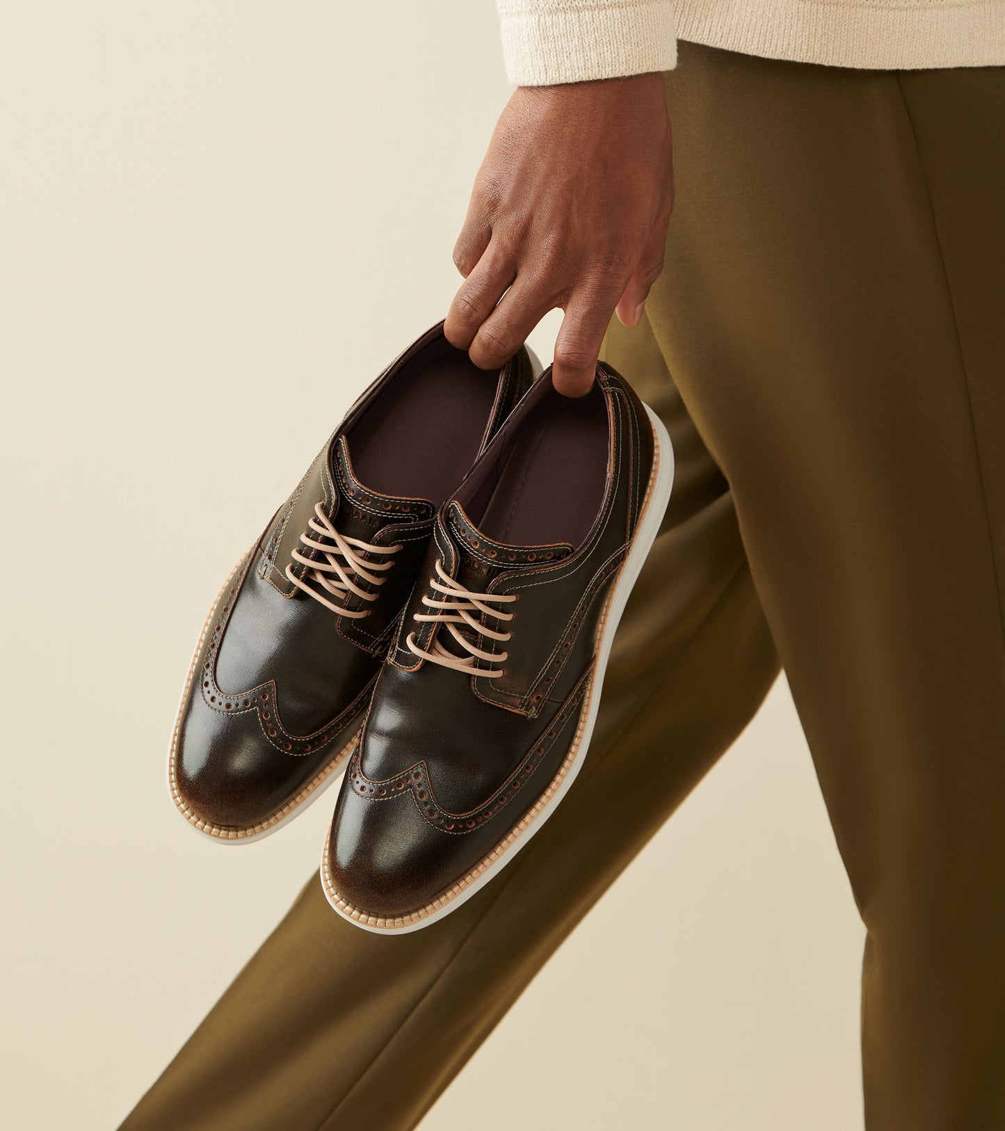 c36877-Men's ØriginalGrand Wingtip Oxford-Natural Tan-Silver Birch