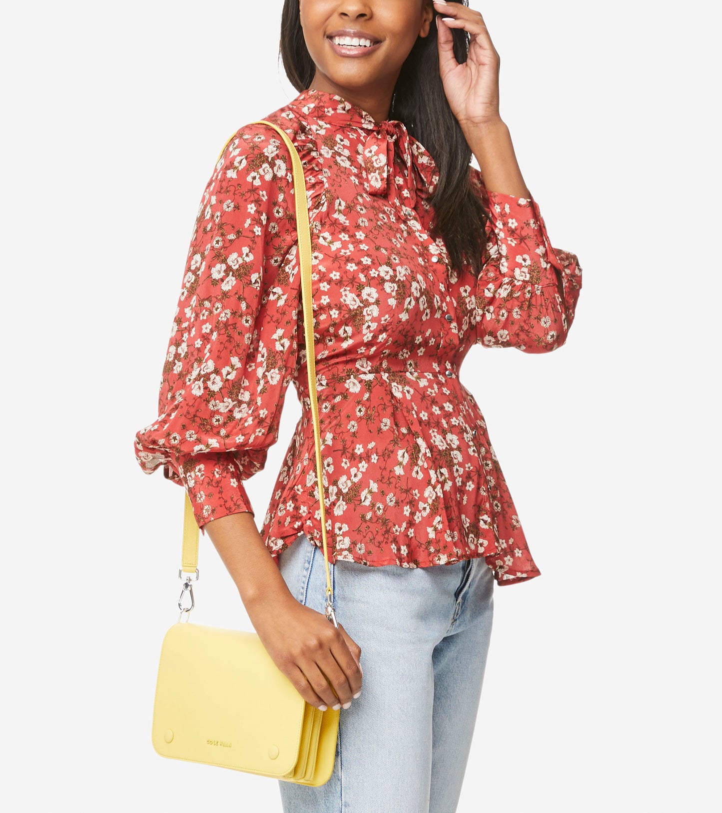 ColeHaan-Grand Ambition Everyday Crossbody-u04336-Lemon Drop Leather