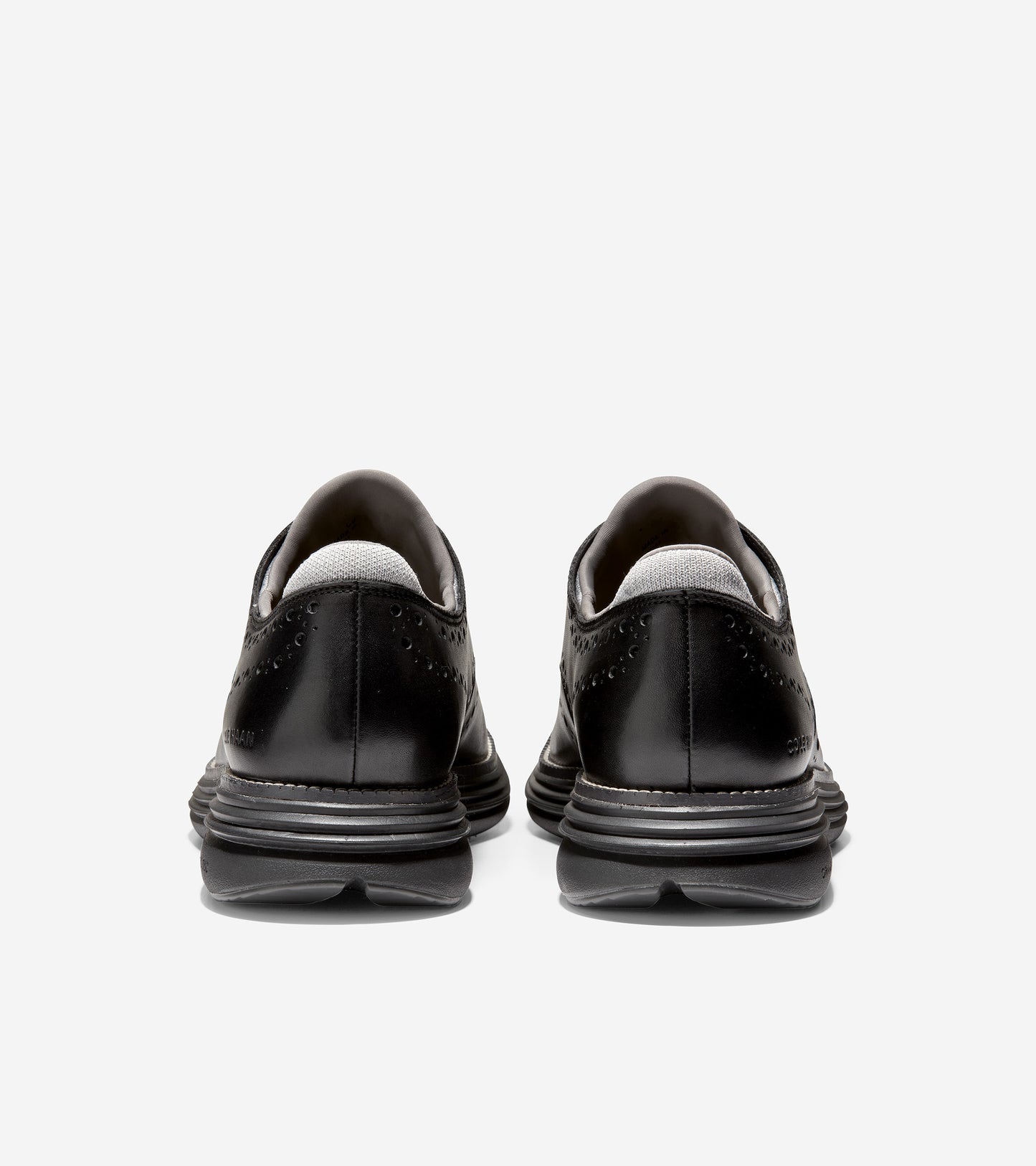 ColeHaan-Øriginalgrand Ultra Wingtip Oxford -c32059-Black Leather