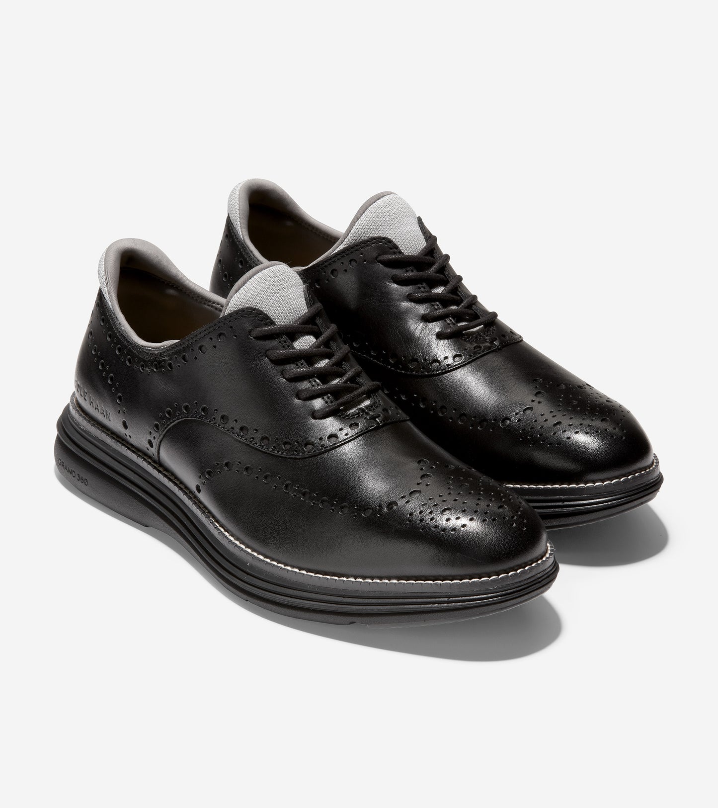 ColeHaan-Øriginalgrand Ultra Wingtip Oxford -c32059-Black Leather