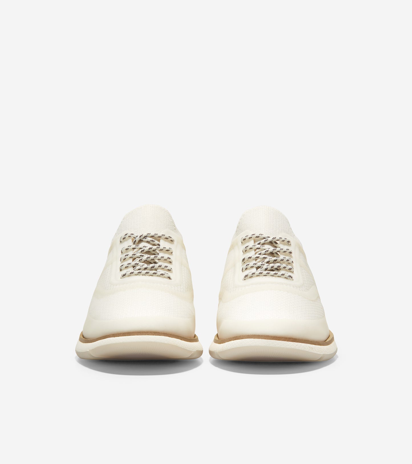 W22532-4.ZERØGRAND Avant Oxford-Optic White Stitchlite™