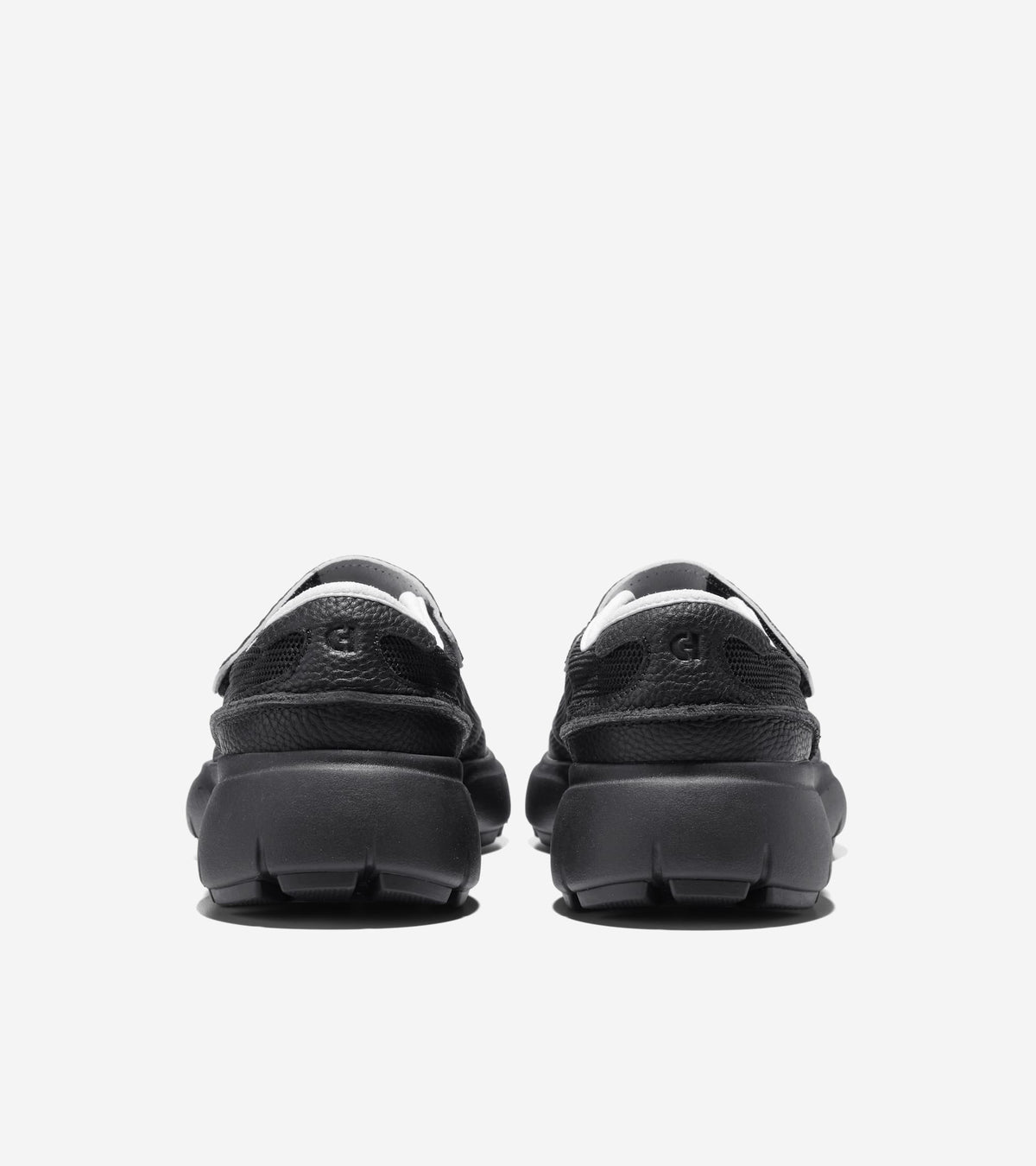 W37605:BLACK MESH / BLACK/WHITE LEATHER