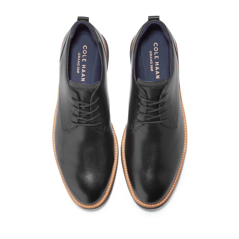 حذاء أوزبورن جراند 360 أكسفورد بتصميم بسيط للرجال