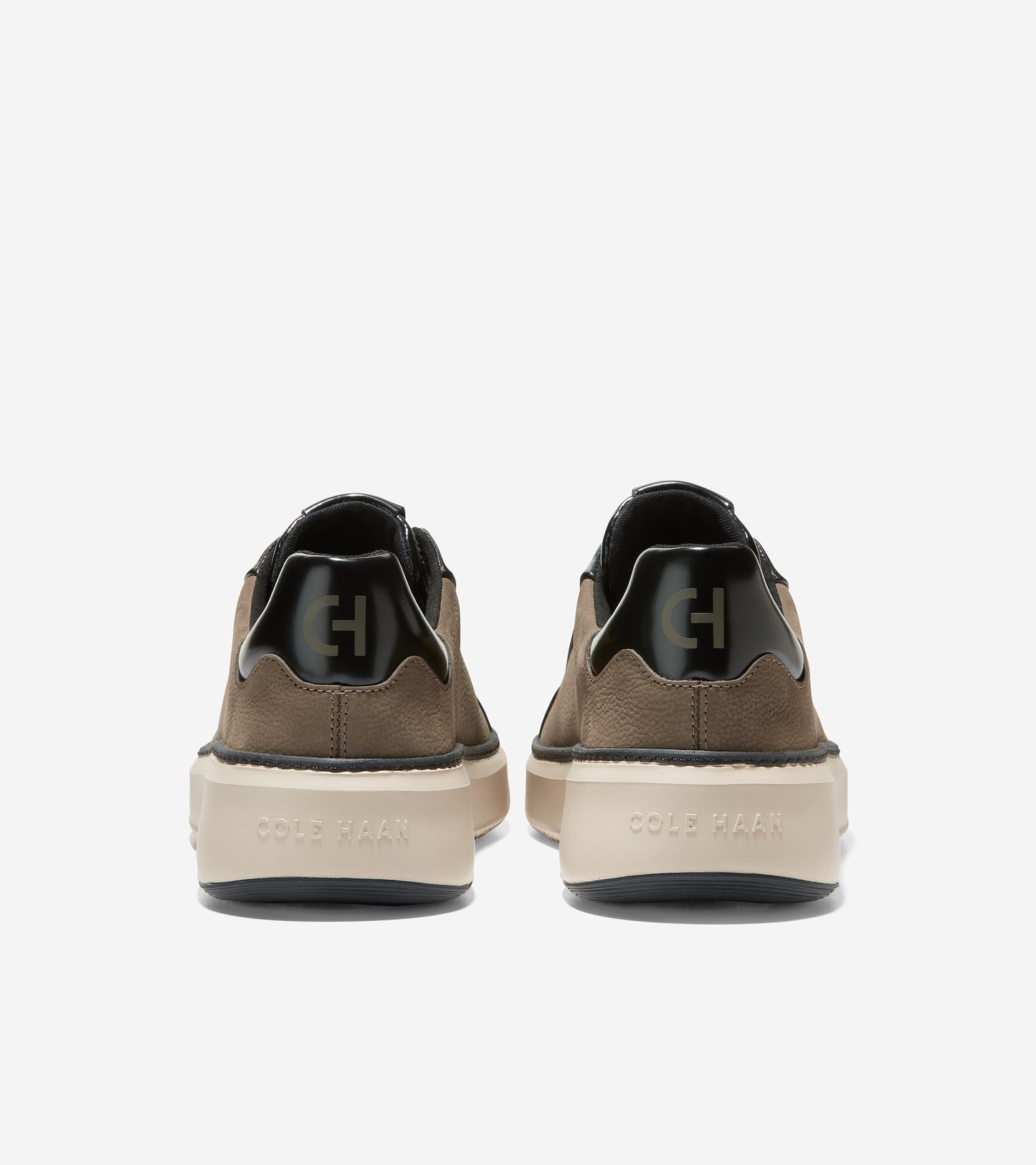 Men's GrandPrø Topspin Sneaker - Style C37409 - Angle C