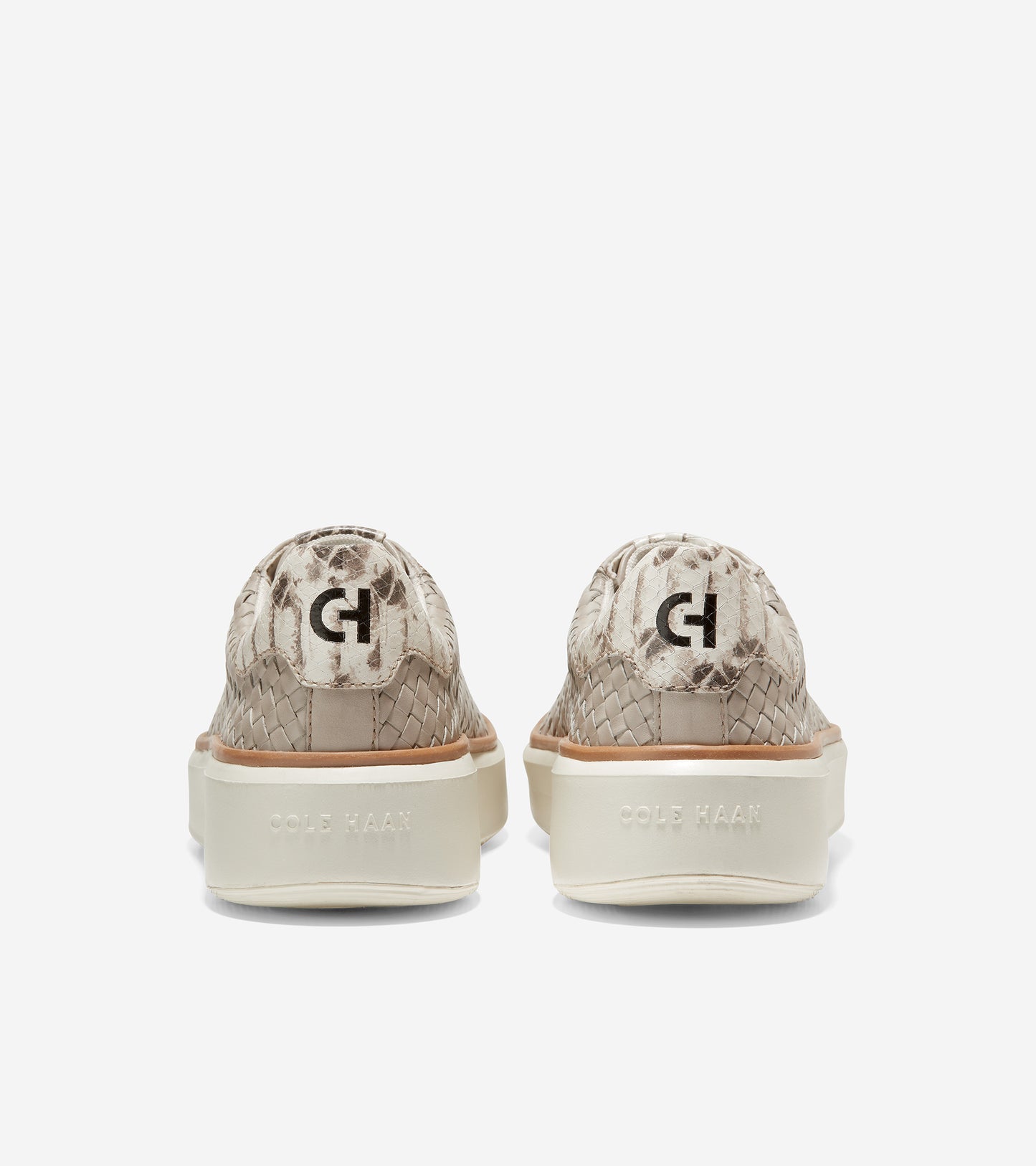 GrandPrø Topspin Lux Sneaker - Style W27591 - Angle C