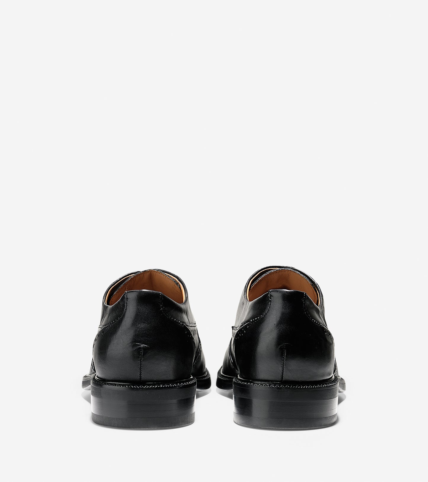 ColeHaan-Warren Wingtip Oxford-c20321-Black