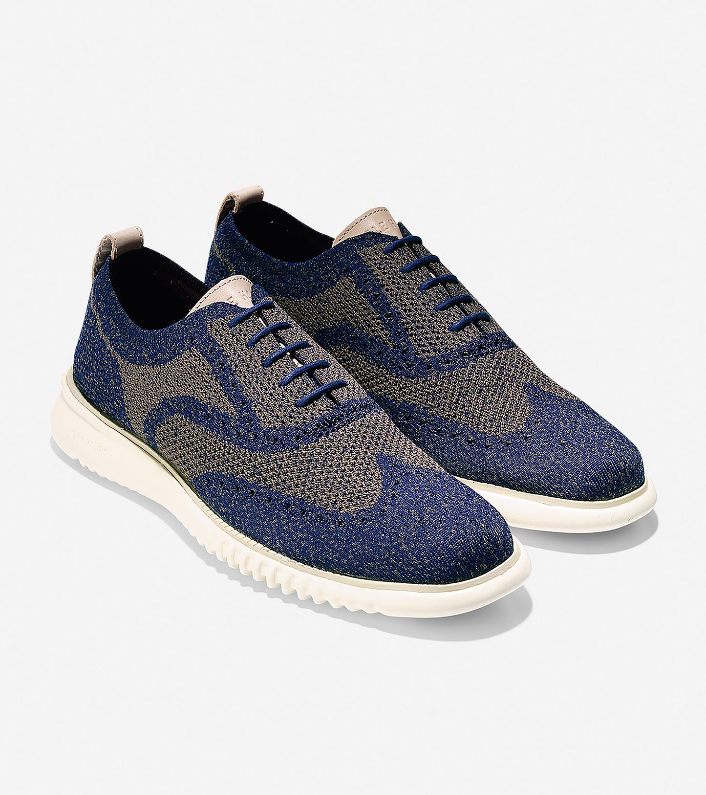 ColeHaan-2.ZERØGRAND Wingtip Oxford-c27880-Marine Blue-Morel Spectator Knit