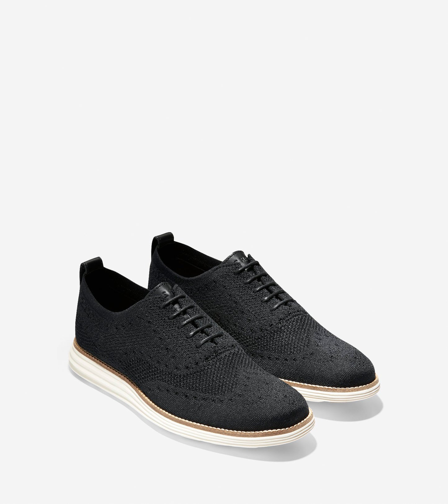 ColeHaan-ØriginalGrand Wingtip Oxford-c27959-Black Stitchlite™-Ivory