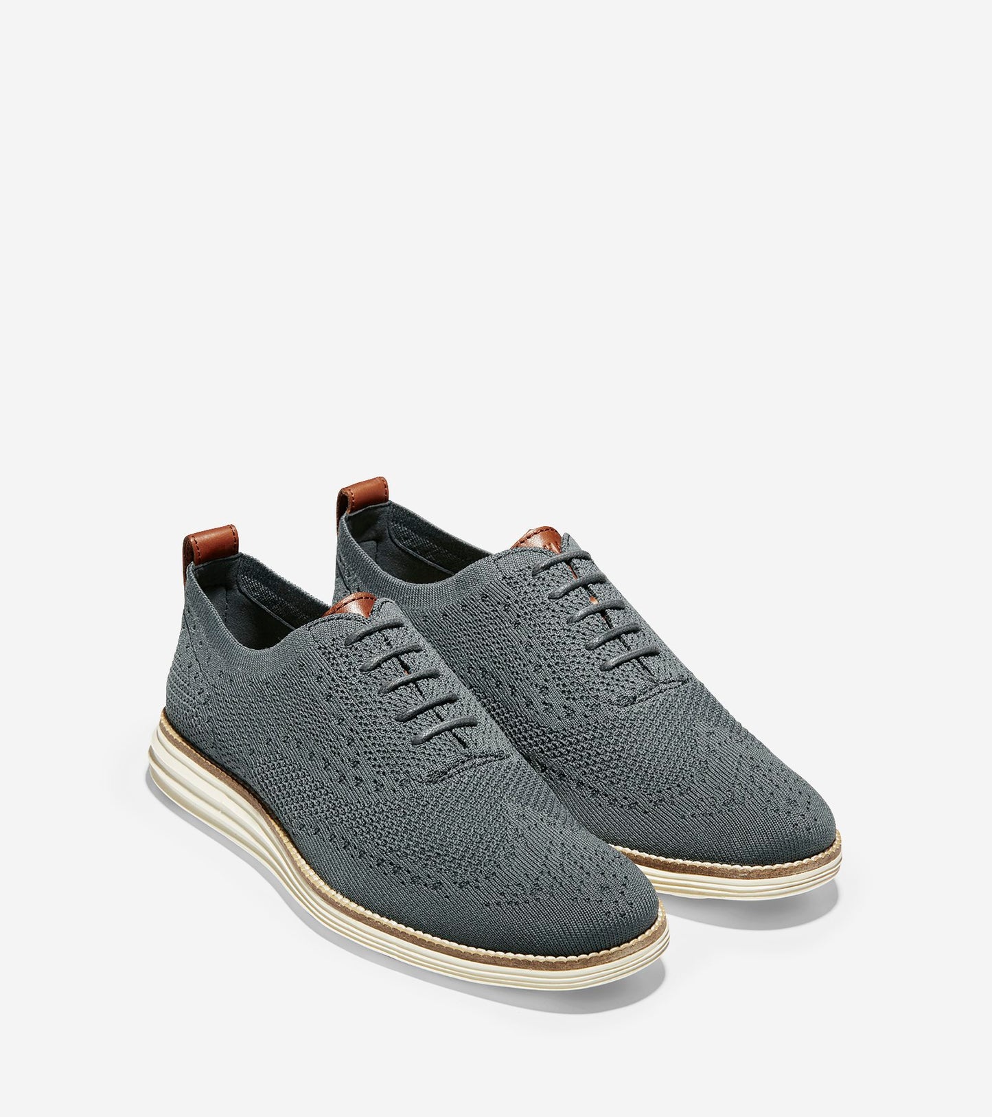 ColeHaan-ØriginalGrand Wingtip Oxford-c27961-Magnet Stitchlite™-Ivory