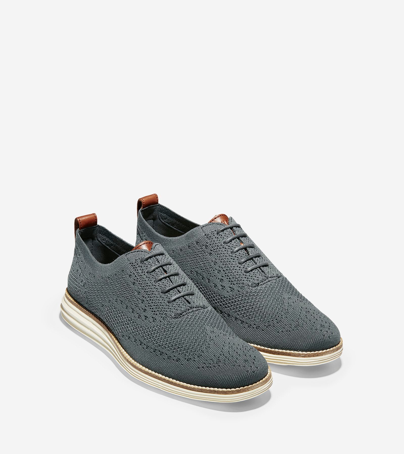ColeHaan-ØriginalGrand Wingtip Oxford-c27961-Magnet Stitchlite™-Ivory