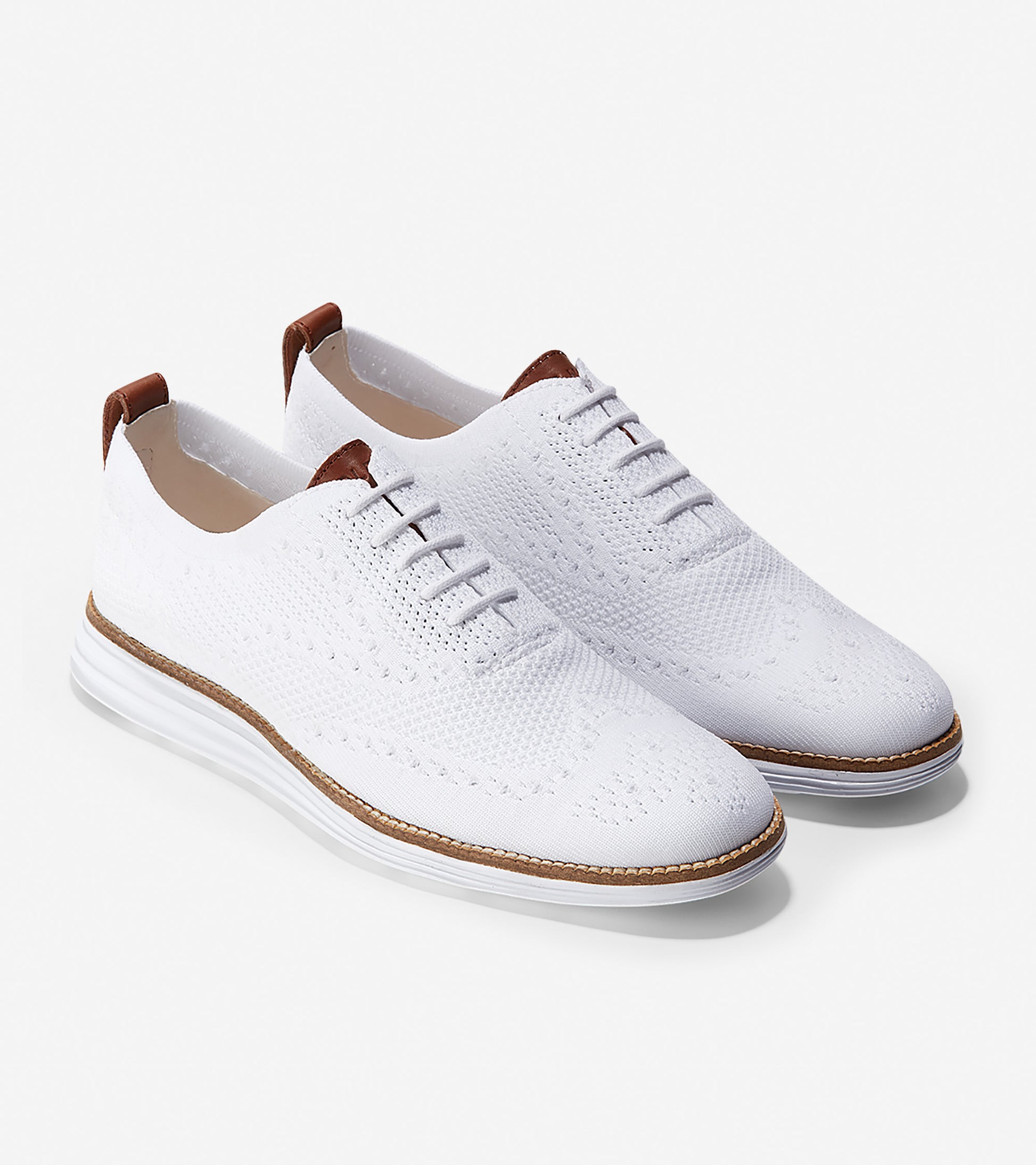 ColeHaan-ØriginalGrand Wingtip Oxford-c27963-Optic White Stitchlite™-White