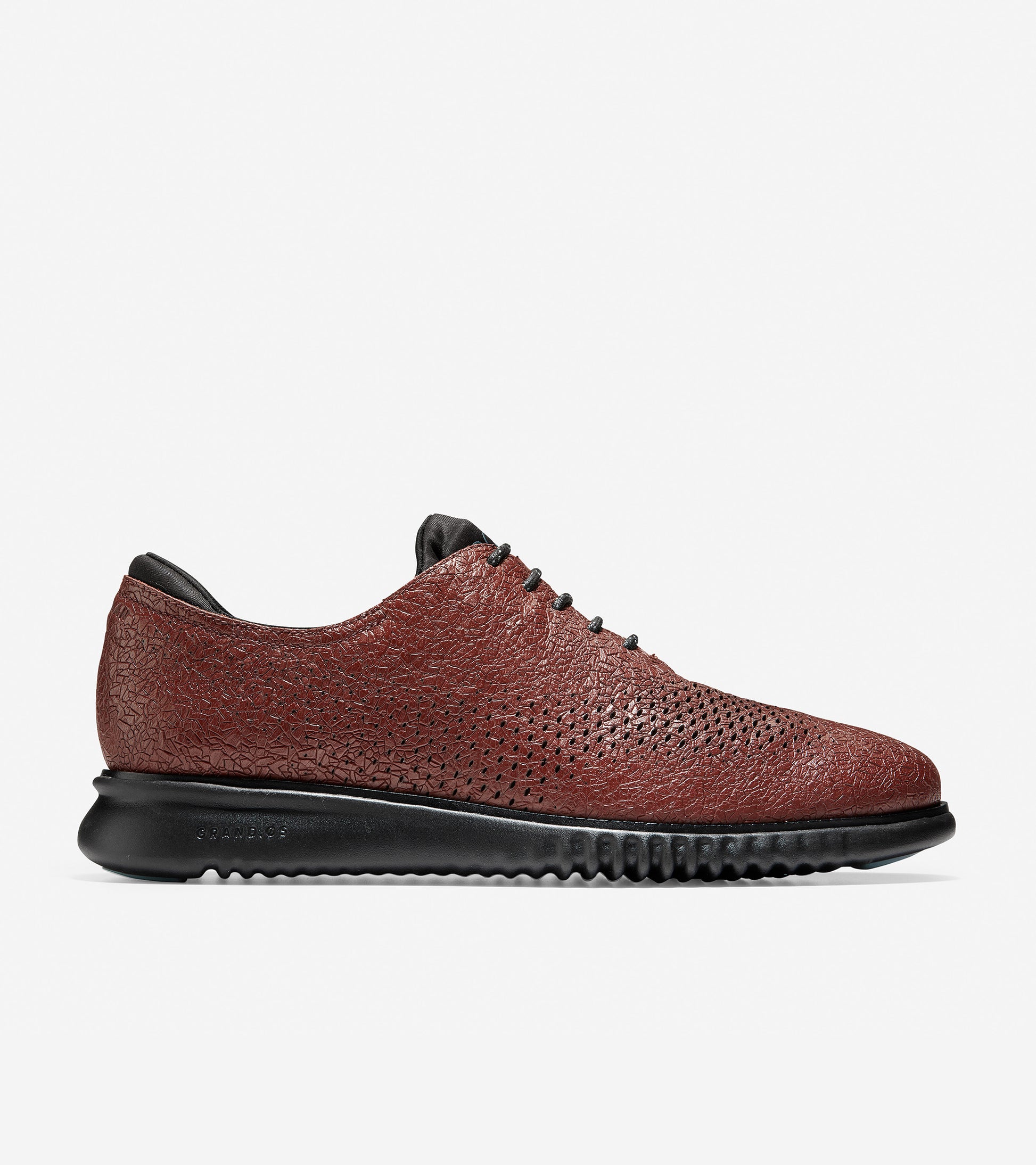 ColeHaan-2.ZERØGRAND Lined Laser Wingtip Oxford-c28259-Hickory Textured Leather-Black