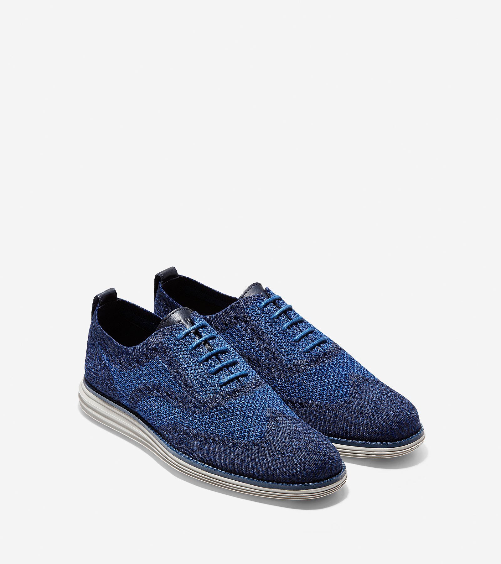 ColeHaan-ØriginalGrand Wingtip Oxford-c28446-Marine Blue Stitchlite™-Dove