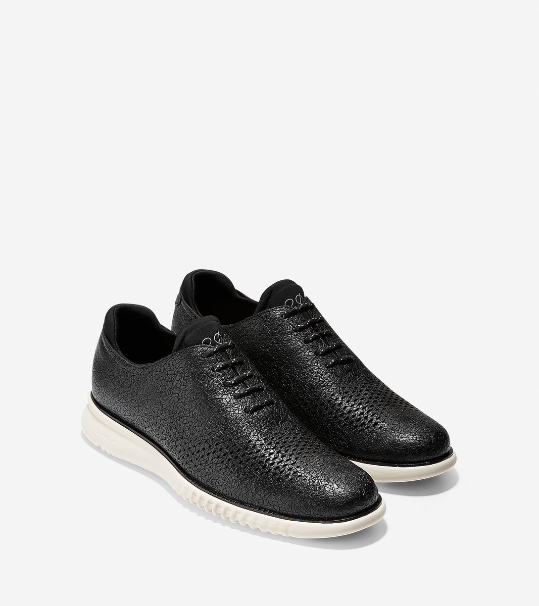 ColeHaan-2.ZERØGRAND Lined Laser Wingtip Oxford-c28587-Black Textured Leather-ivory