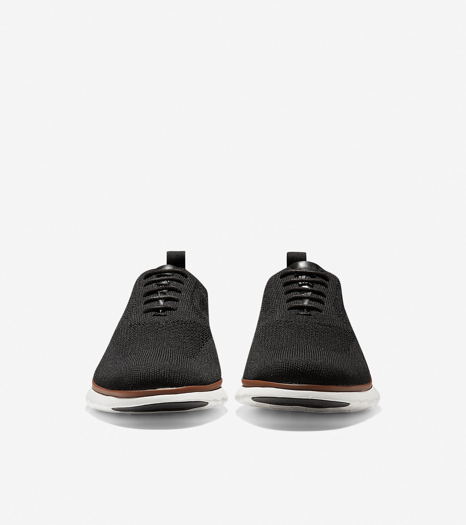 ColeHaan-3.ZERØGRAND Wingtip Oxford-c29296-Black Stitchlite™