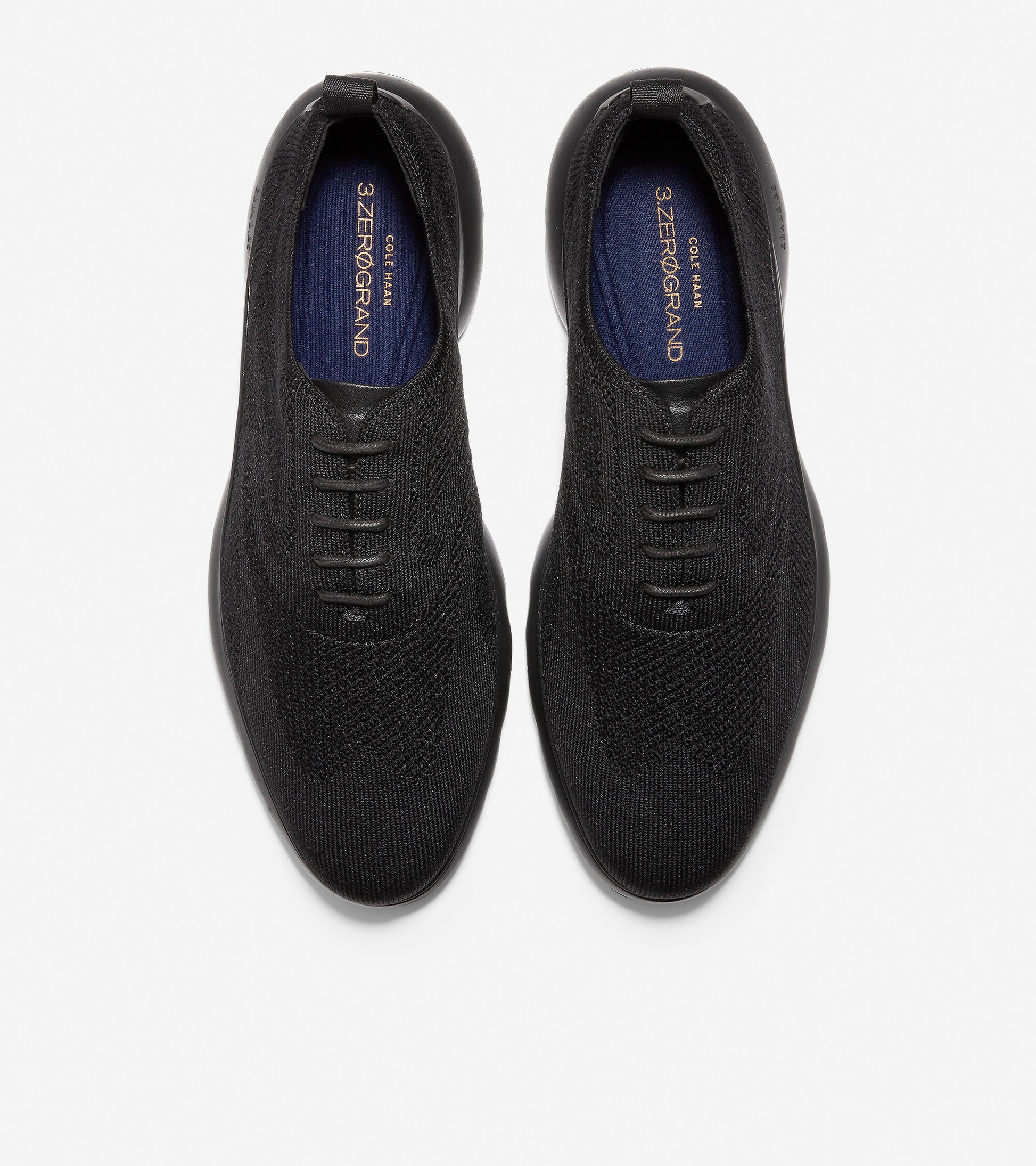 ColeHaan-3.ZERØGRAND Wingtip Oxford-c31184-Black Stitchlite™-Black