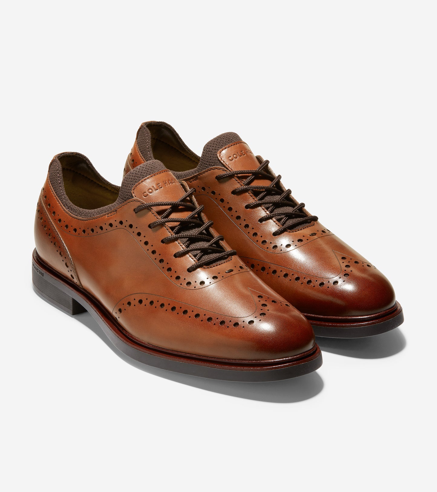 ColeHaan-Washington Grand Wingtip Oxford-c31582-British Tan-Black