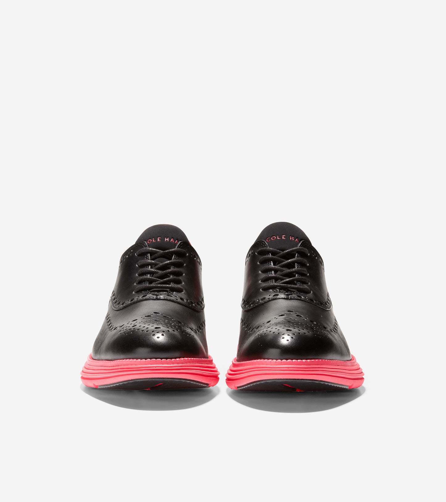 ColeHaan-STAPLE ØriginalGrand Ultra Wingtip Oxford-c32516-Black Brushed Leather