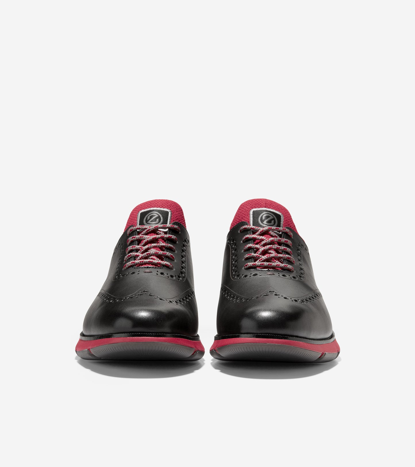 c34401-4.ZERØGRAND Wingtip Oxford-Black-Rio Red