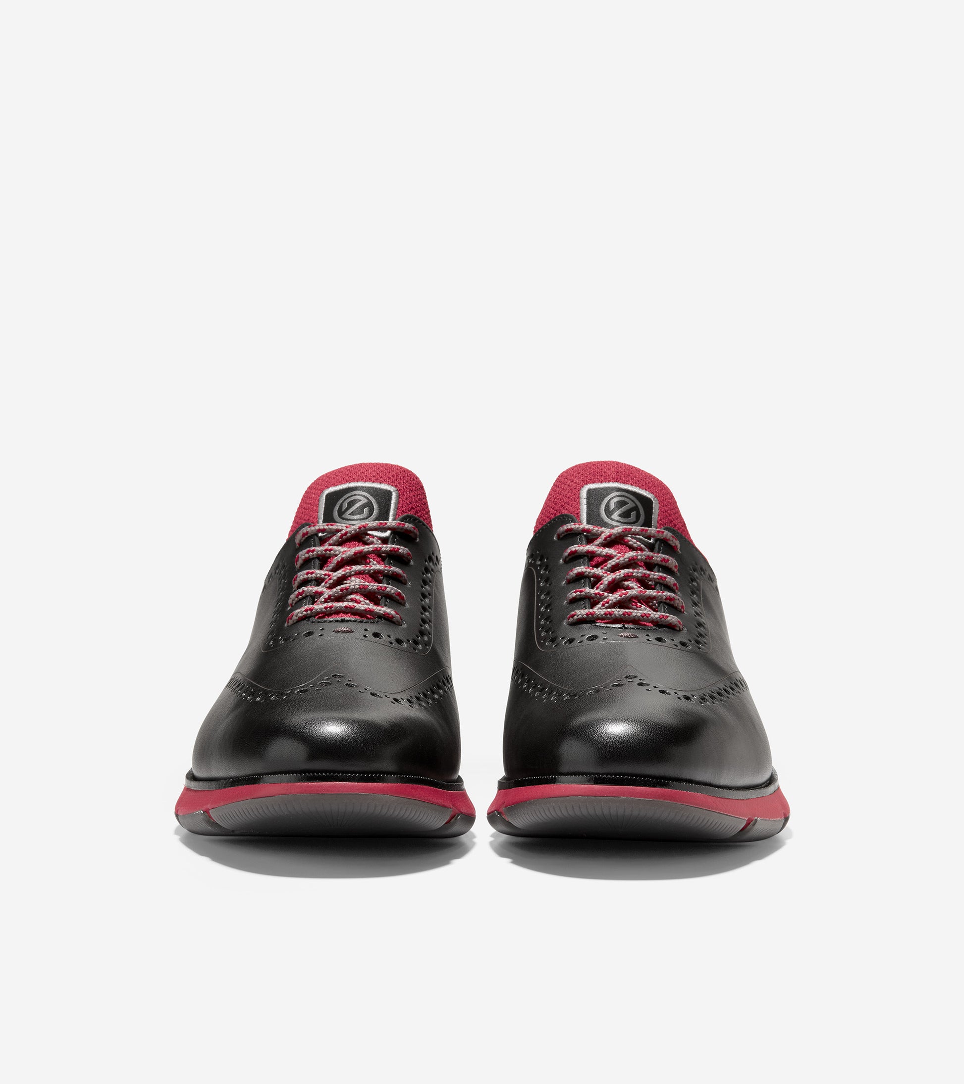 c34401-4.ZERØGRAND Wingtip Oxford-Black-Rio Red