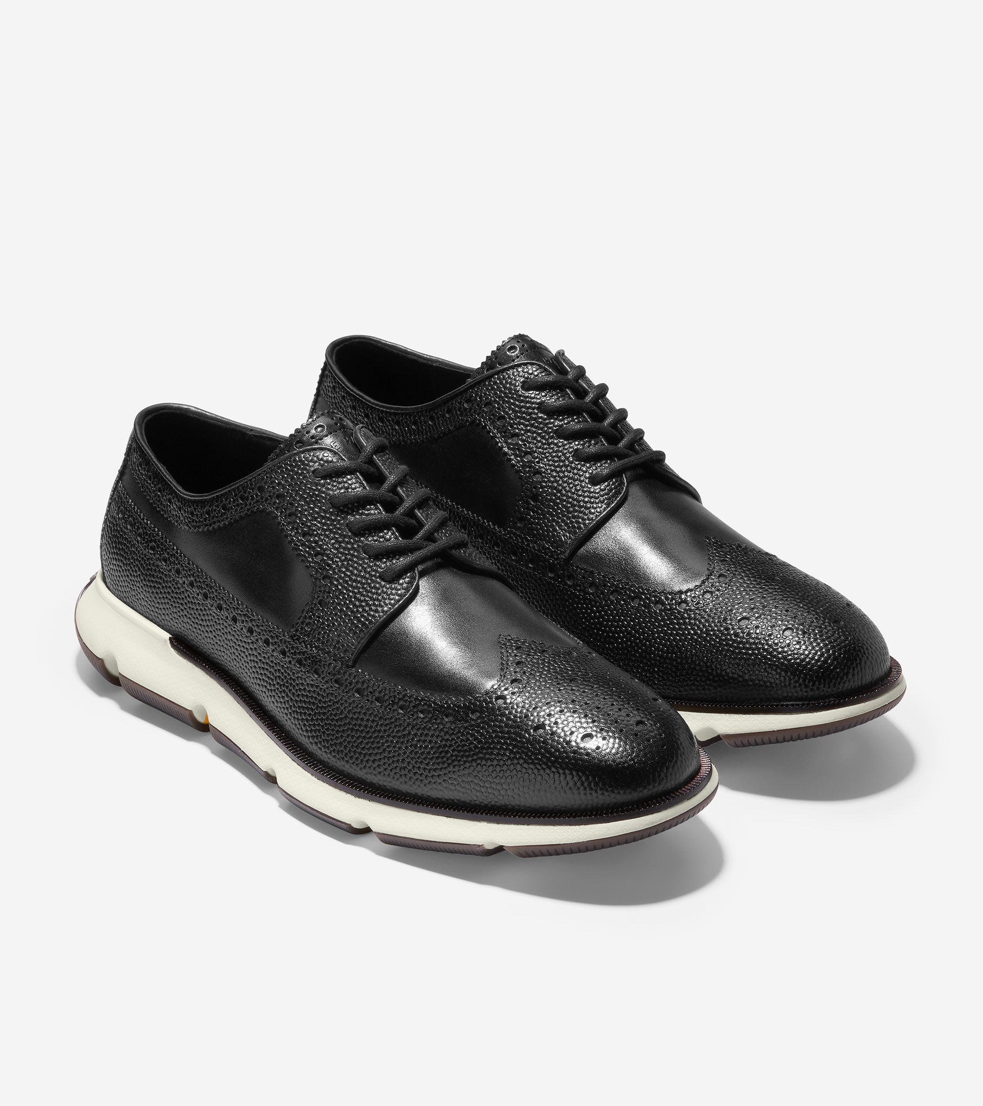 ColeHaan-4.ZERØGRAND Longwing Oxford-c35559-Black Pebbled