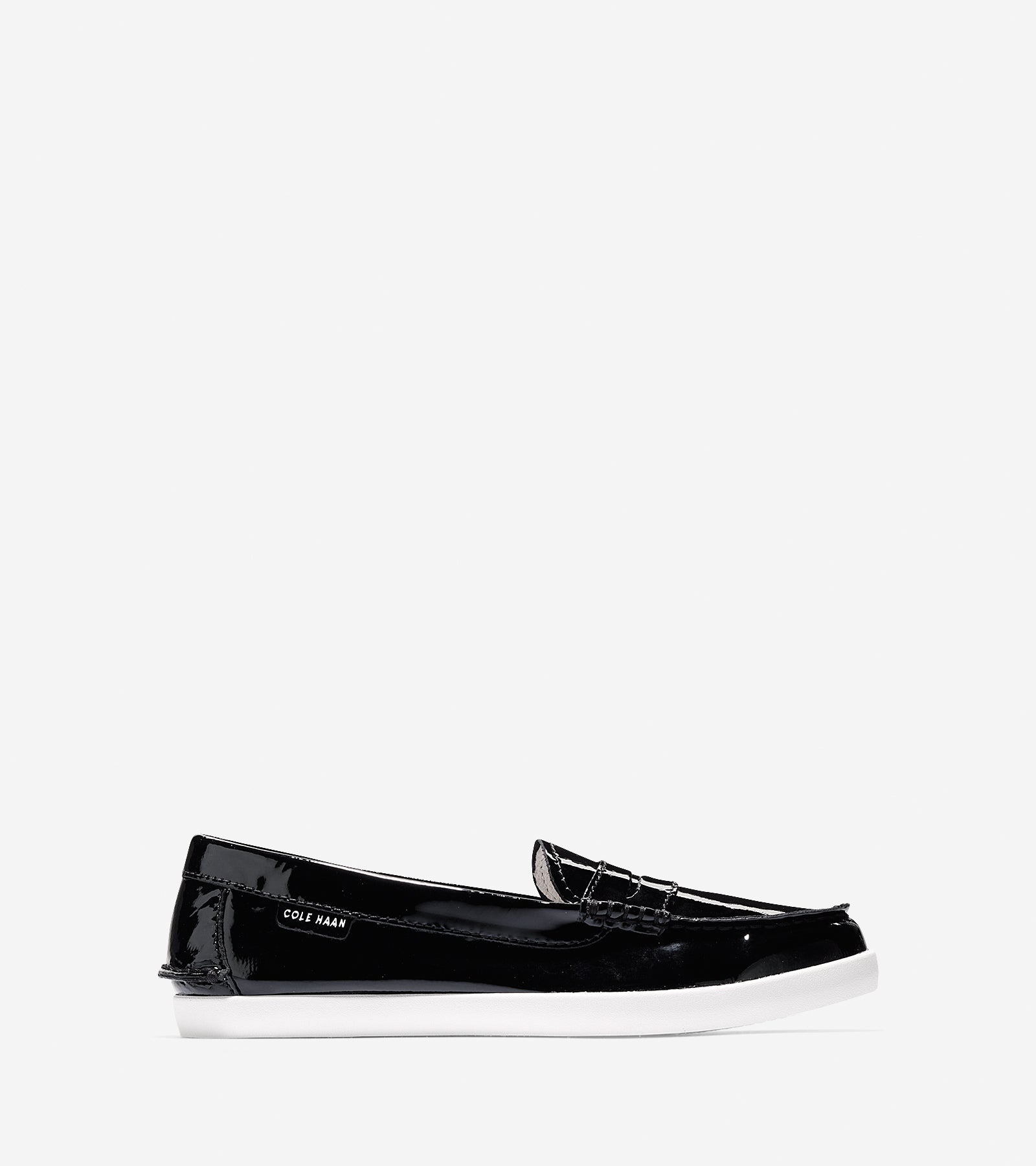 ColeHaan-Pinch Weekender Loafer-d42841-Black - White