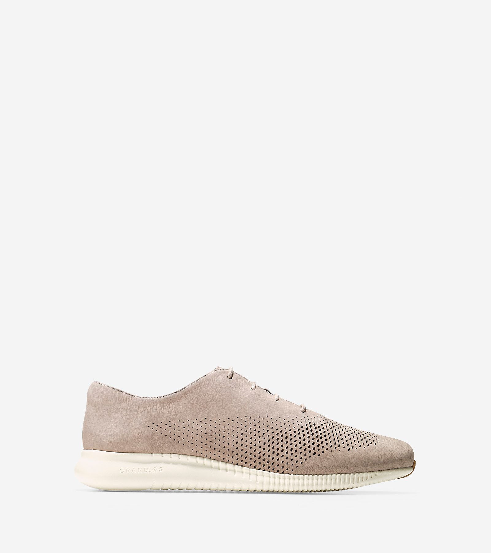 ColeHaan-2.ZERØGRAND Laser Wingtip Oxford-w05420-Simply Taupe Nubuck-ivory