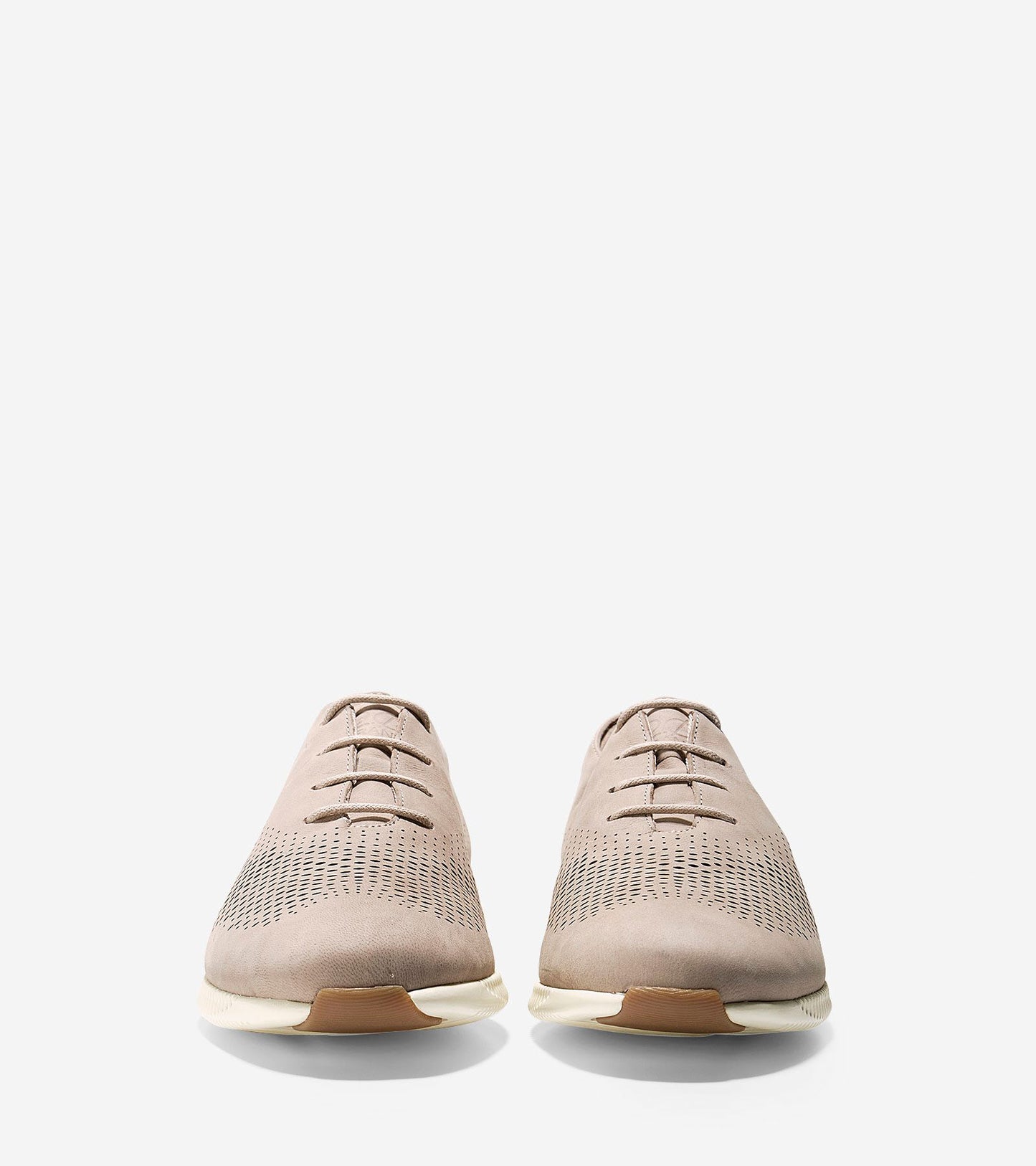 ColeHaan-2.ZERØGRAND Laser Wingtip Oxford-w05420-Simply Taupe Nubuck-ivory