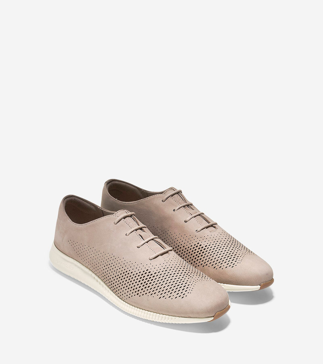 ColeHaan-2.ZERØGRAND Laser Wingtip Oxford-w05420-Simply Taupe Nubuck-ivory