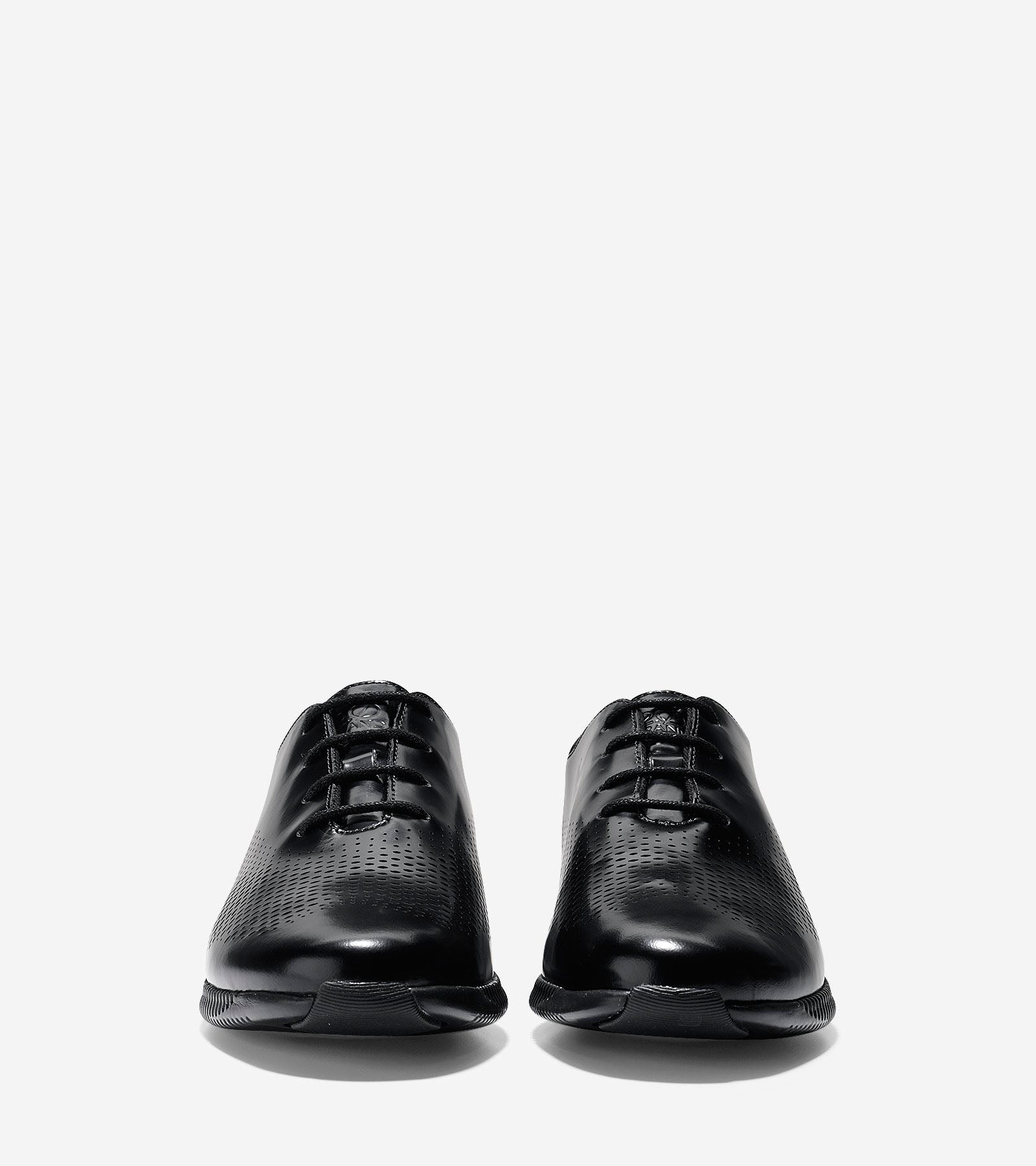 ColeHaan-2.ZERØGRAND Laser Wingtip Oxford-w05422-Black Leather-Black