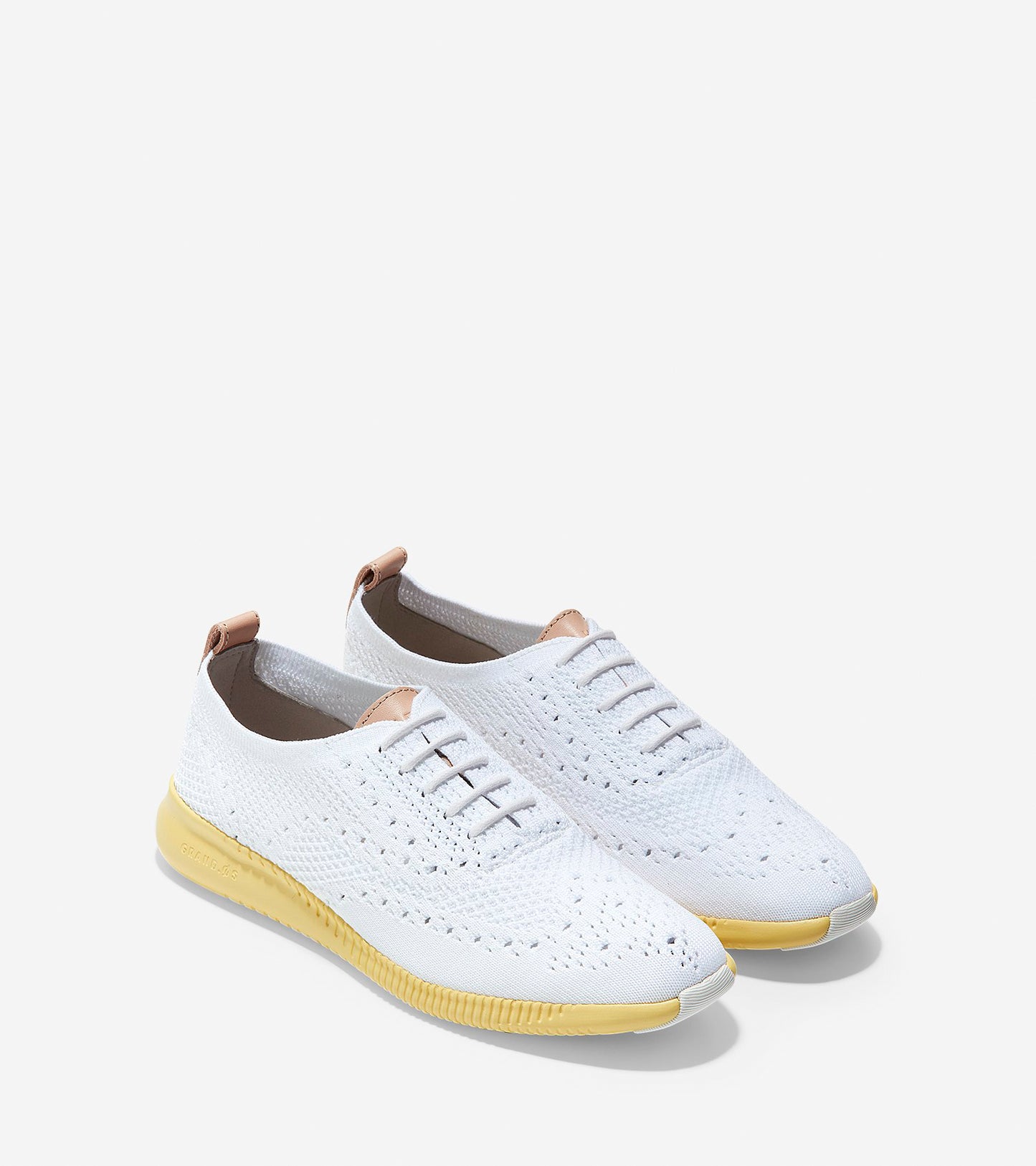 ColeHaan-2.ZERØGRAND Wingtip Oxford-w10862-Optic White Knit-sunshine