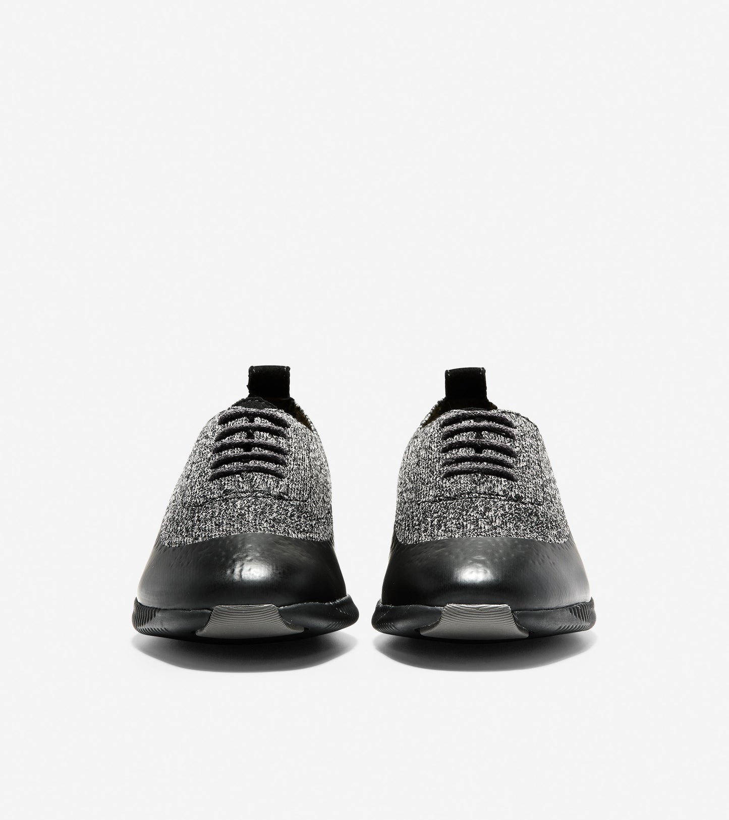 ColeHaan-2.ZERØGRAND Wingtip Oxford-w12262-Black-Stormcloud Stitchlite™