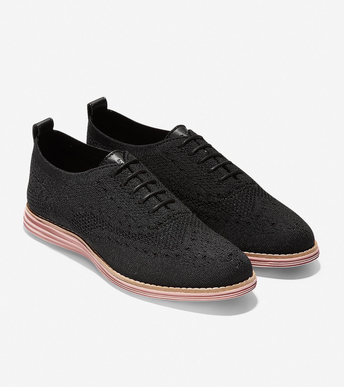 ColeHaan-ØriginalGrand Wingtip Oxford-w12359-Black Stitchlite™-Misty Rose