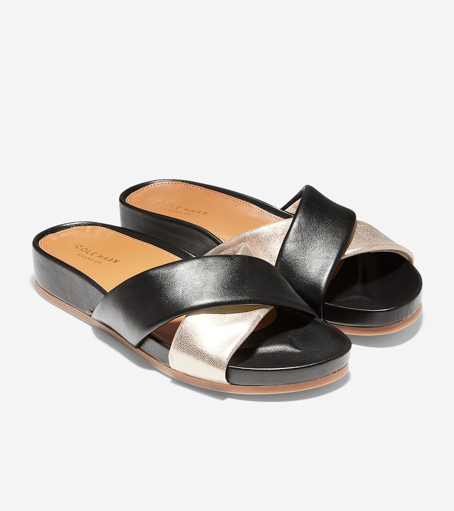 Arielle Sandal