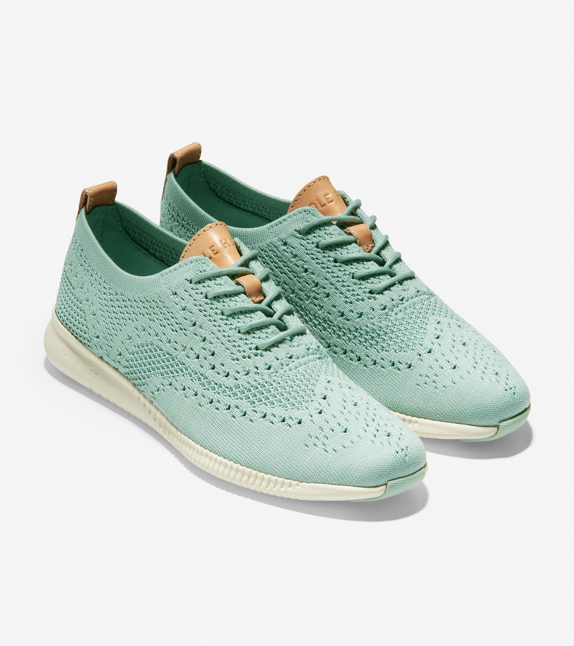 ColeHaan-2.ZERØGRAND Wingtip Oxford-w17218-Ether Stitchlite™