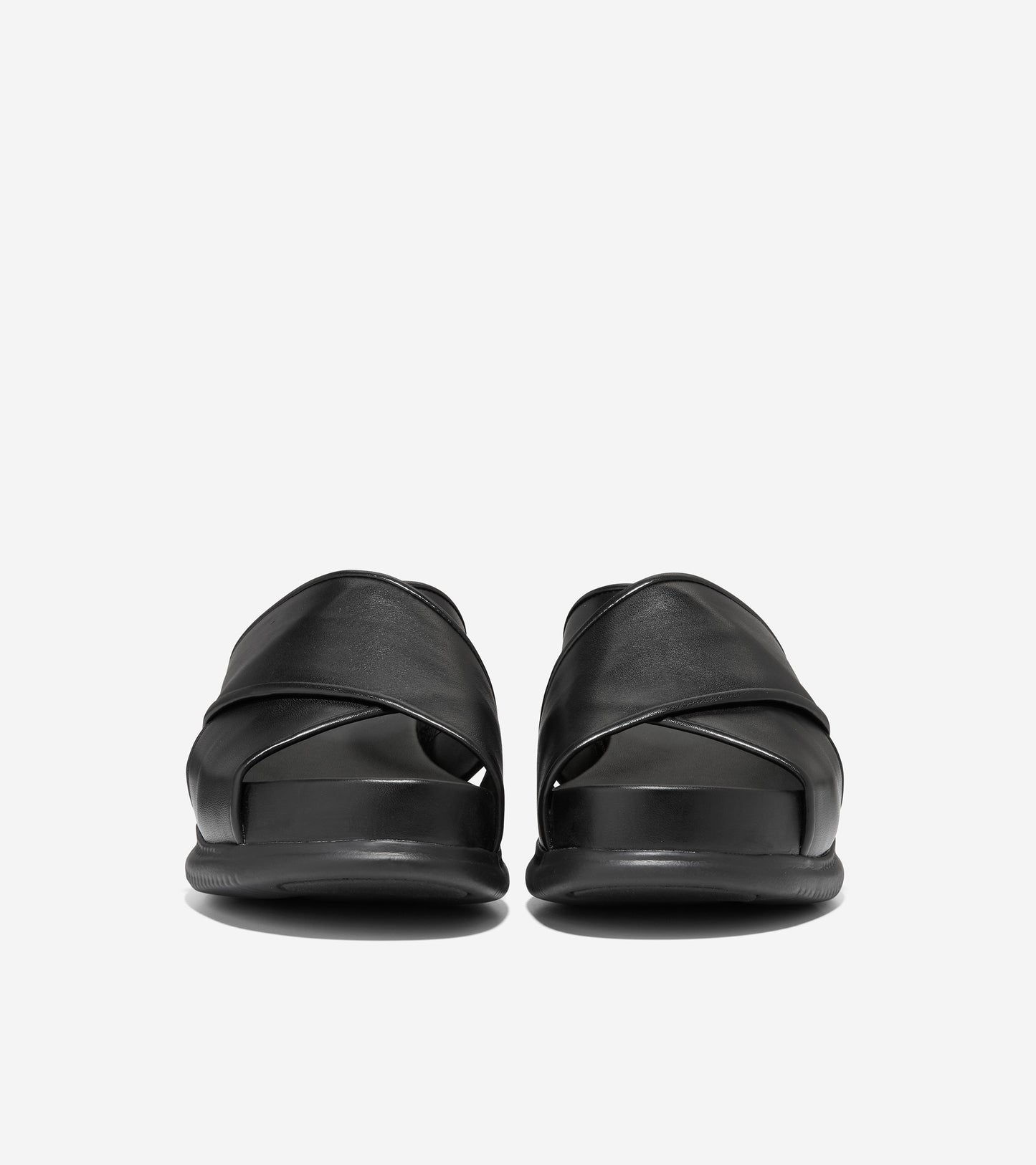 2.ZERØGRAND Criss Cross Slide Sandal