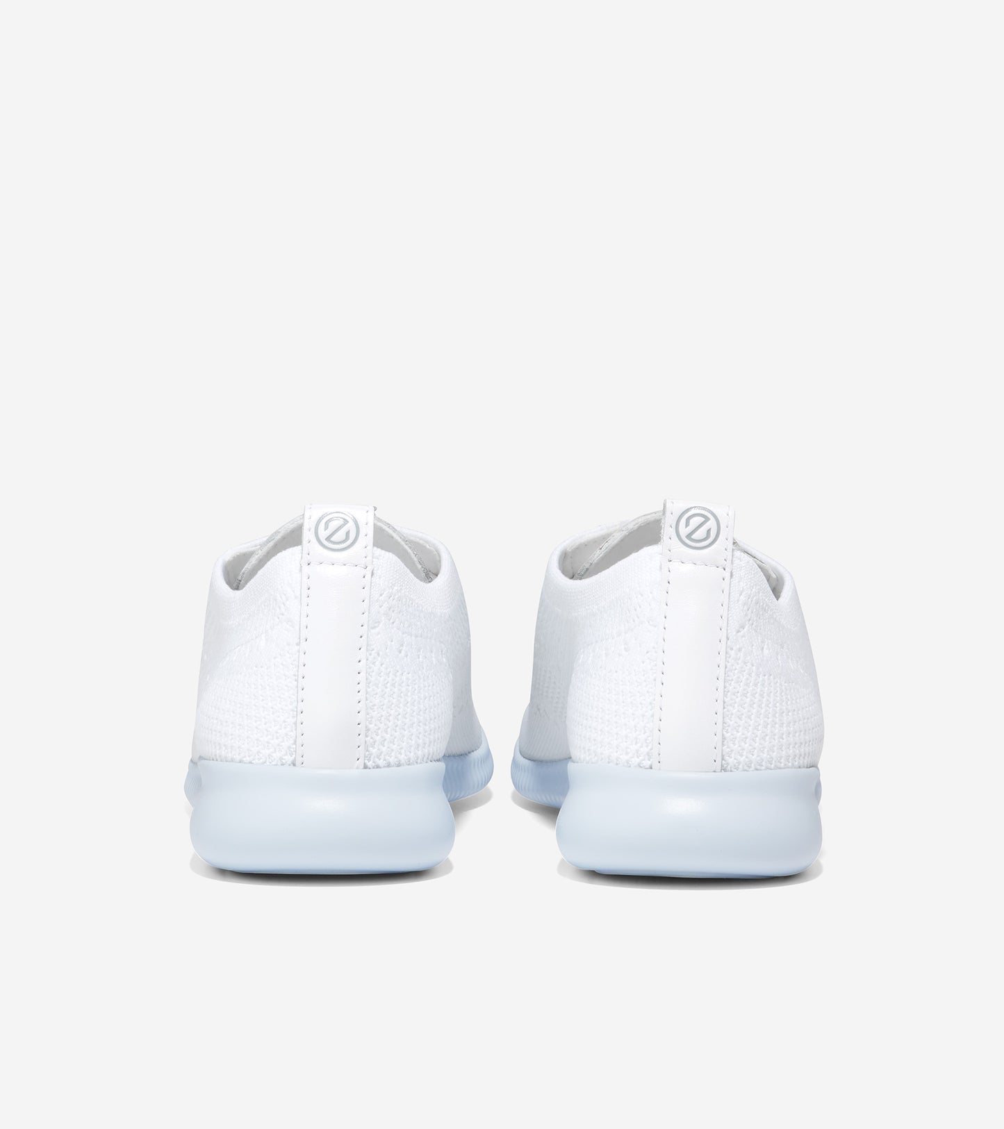 W24377-2.ZerØGrand Wingtip Oxford-White Stitchlite™-Halogen Blue