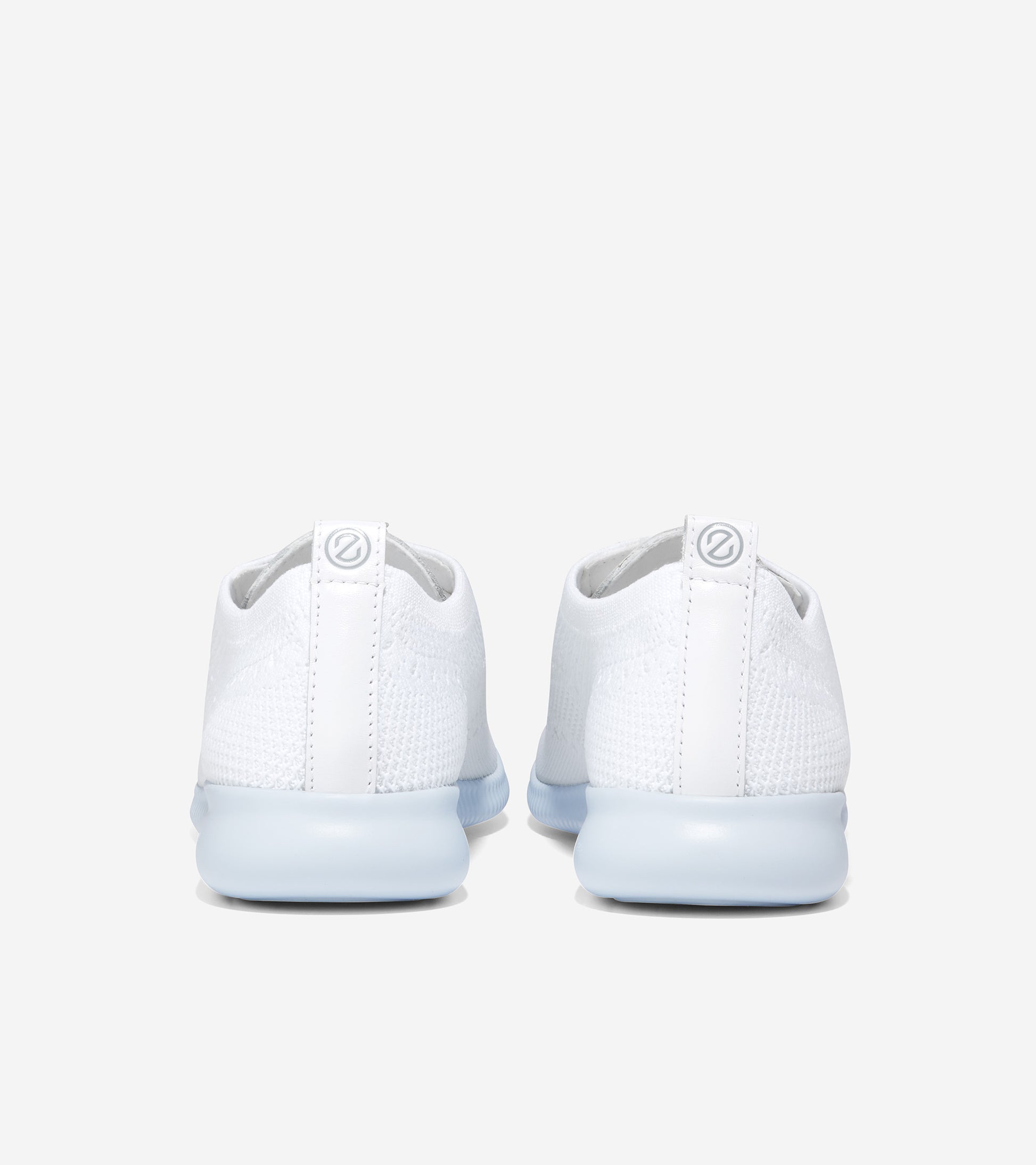 W24377-2.ZerØGrand Wingtip Oxford-White Stitchlite™-Halogen Blue