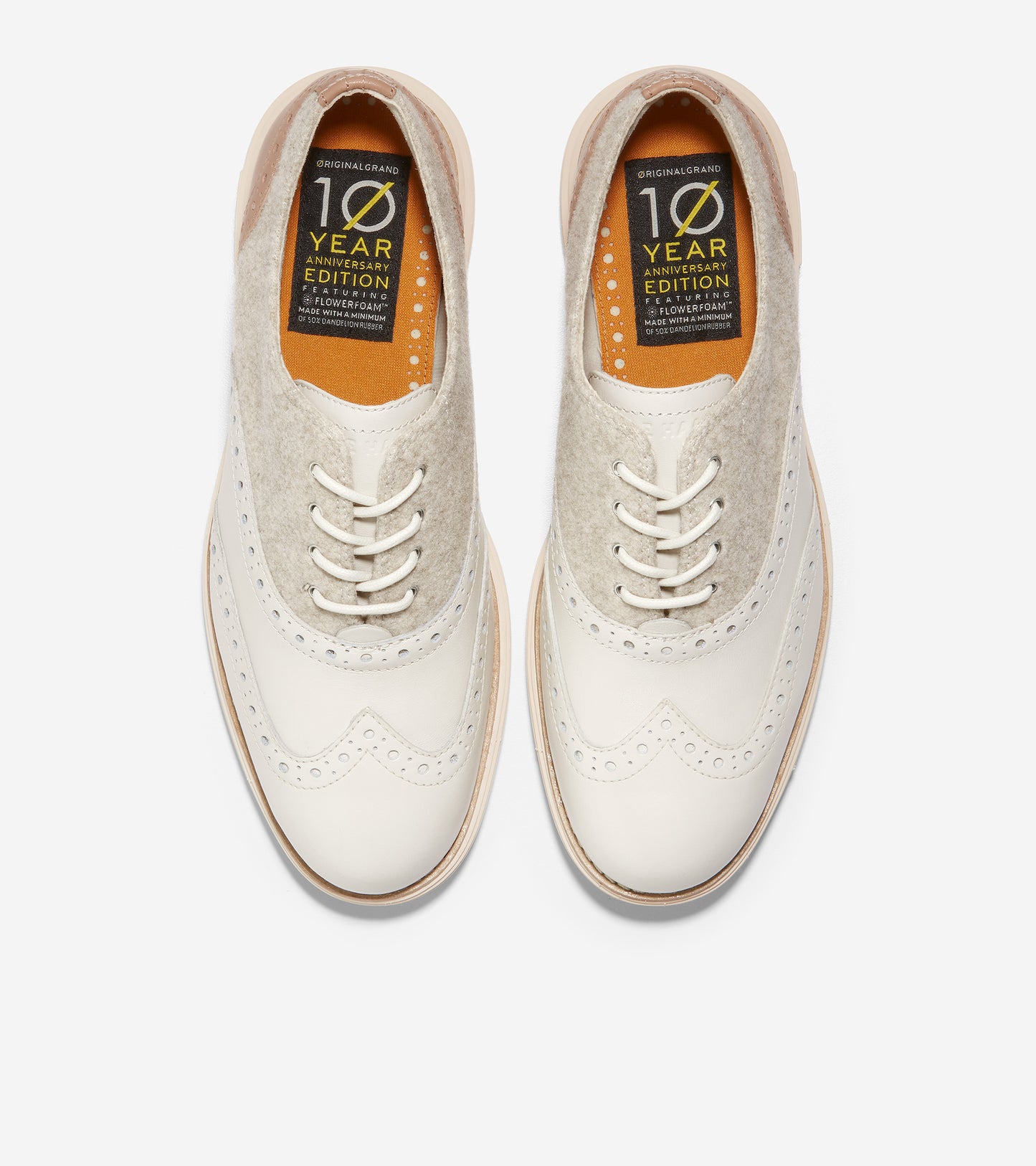 w26527-Women's ØriginalGrand Wingtip Oxford-Silver Birch-Maple Sugar