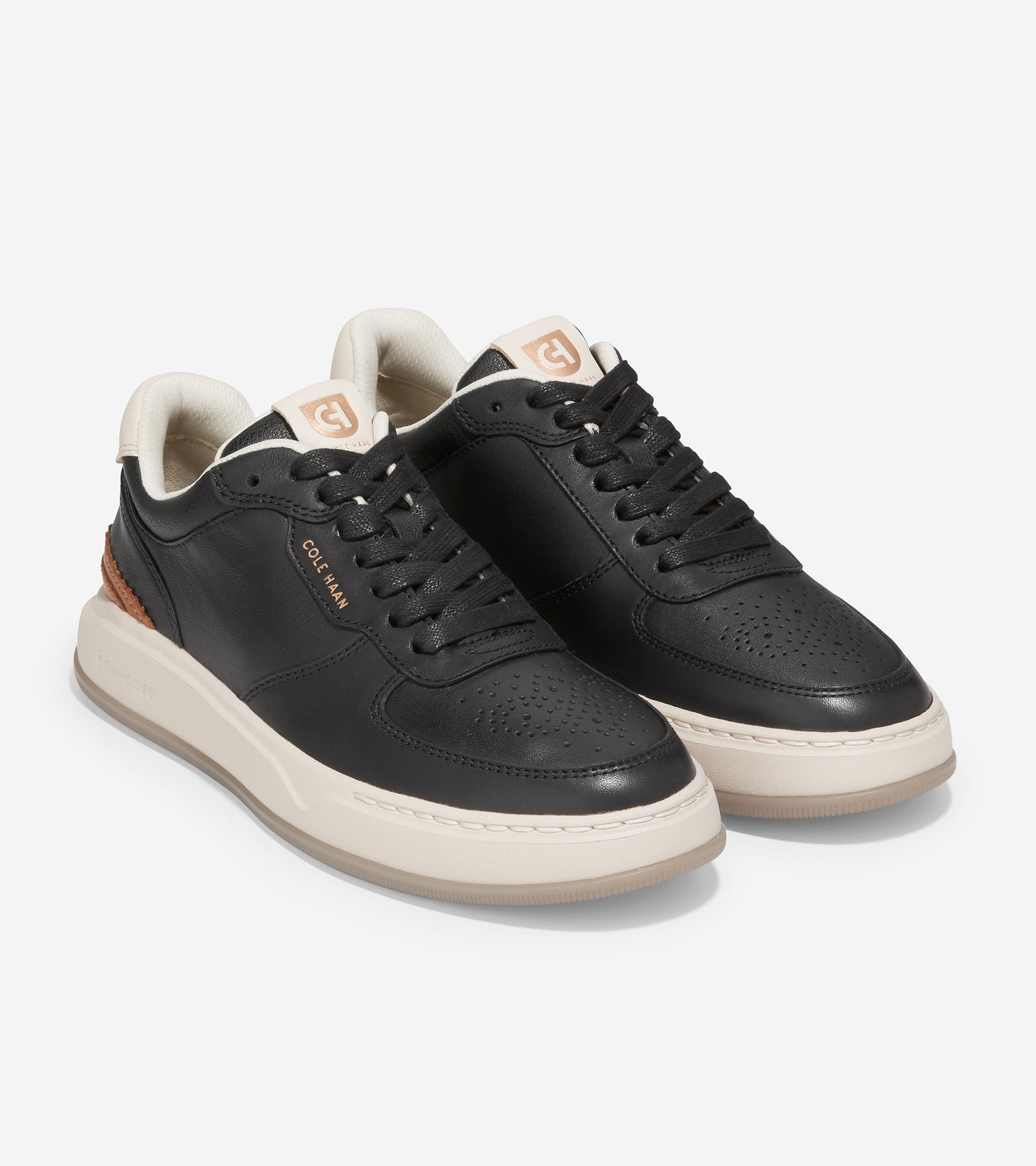 w26608-GrandPrø Crossover Sneaker-Black Leather-Birch