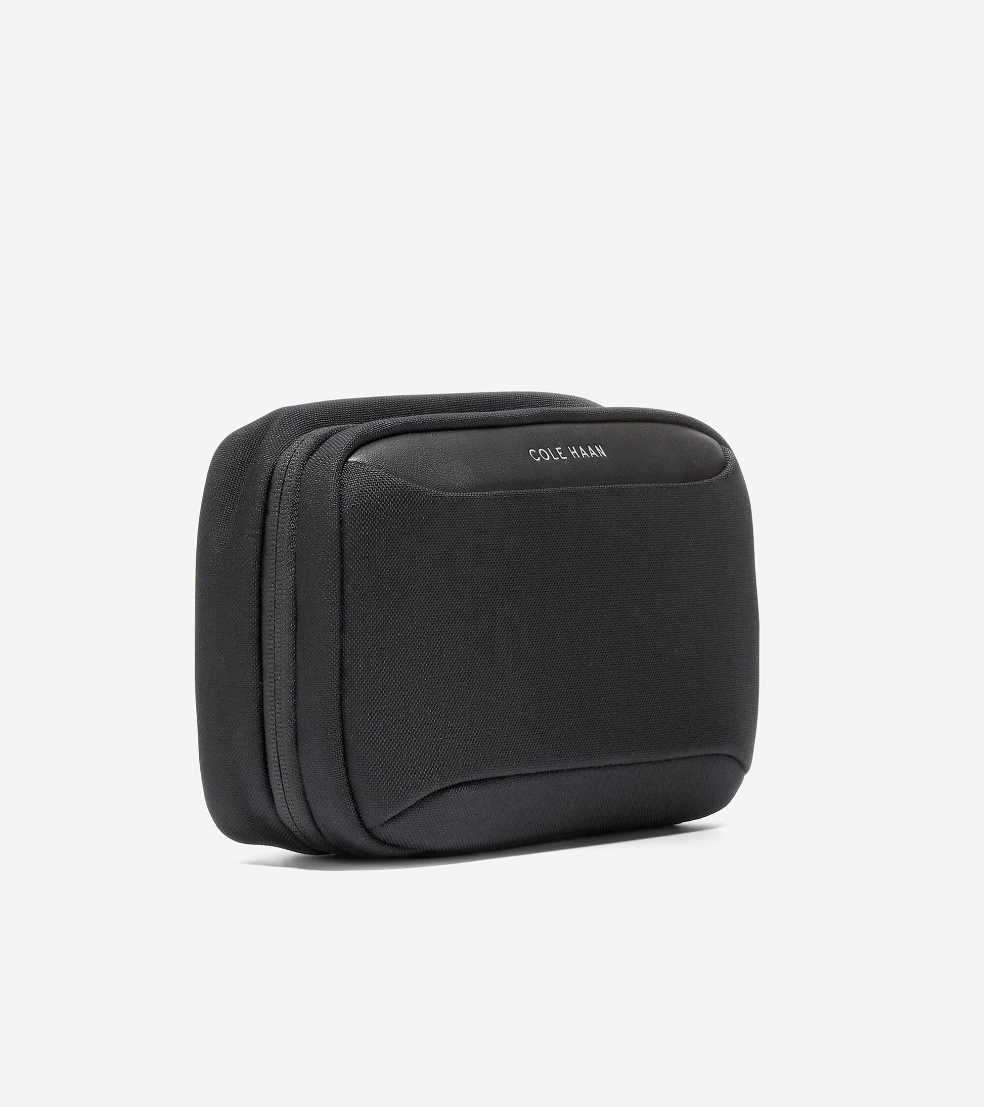 f12152-ZERØGRAND Dopp Kit-Black