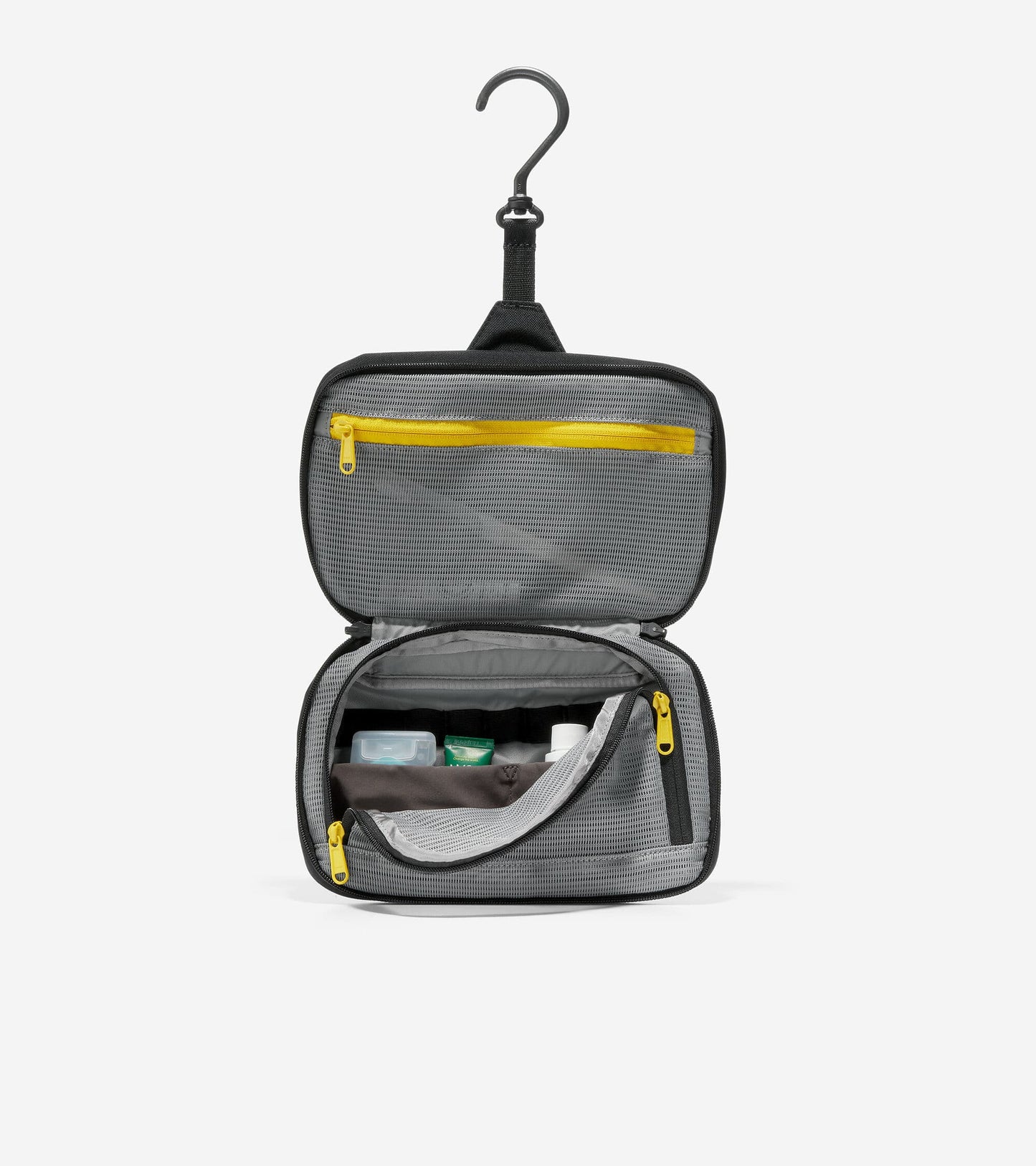 f12152-ZERØGRAND Dopp Kit-Black