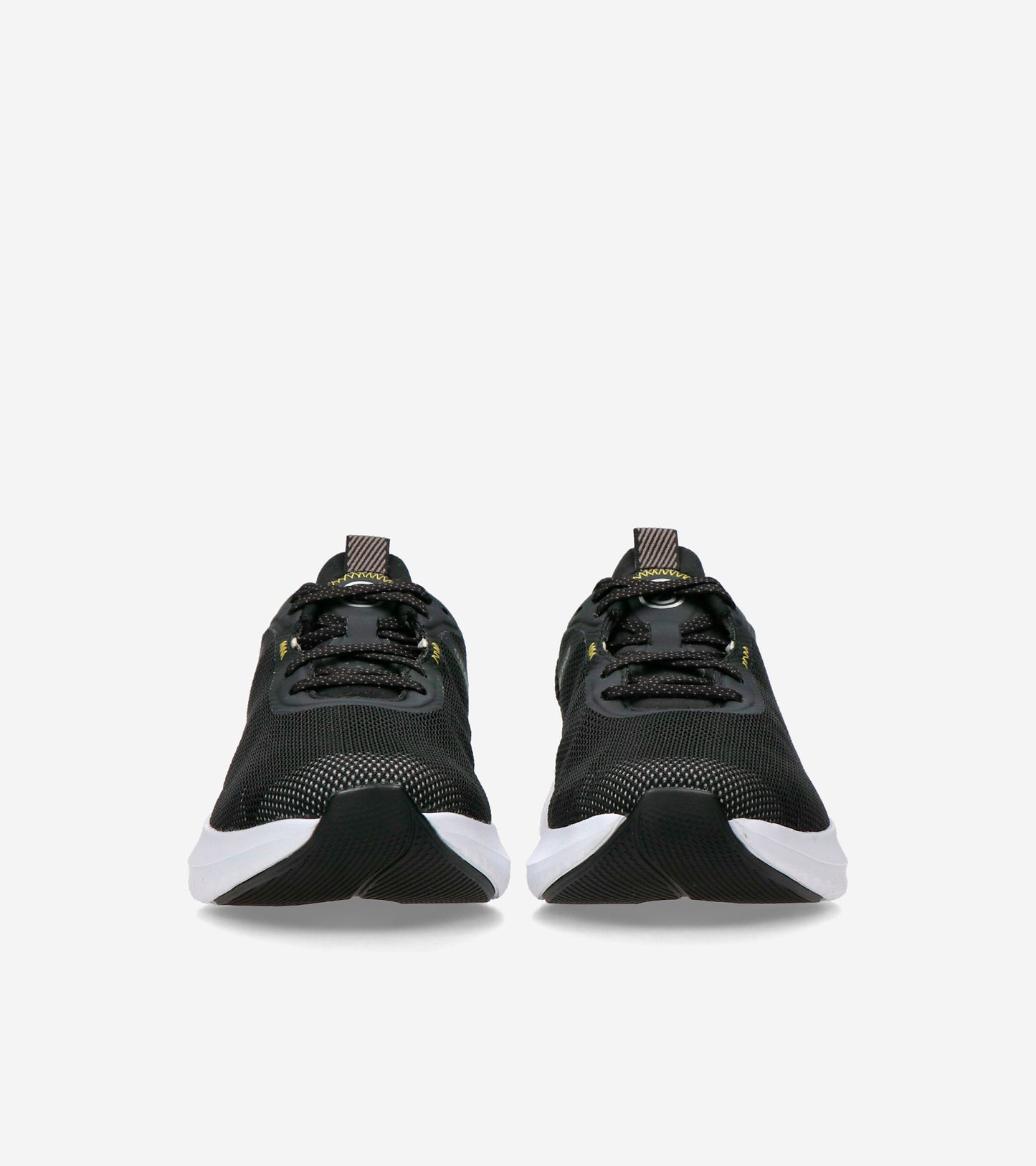 ColeHaan-ZERØGRAND Outpace 2 Running Shoe,-w22717-Black Mesh