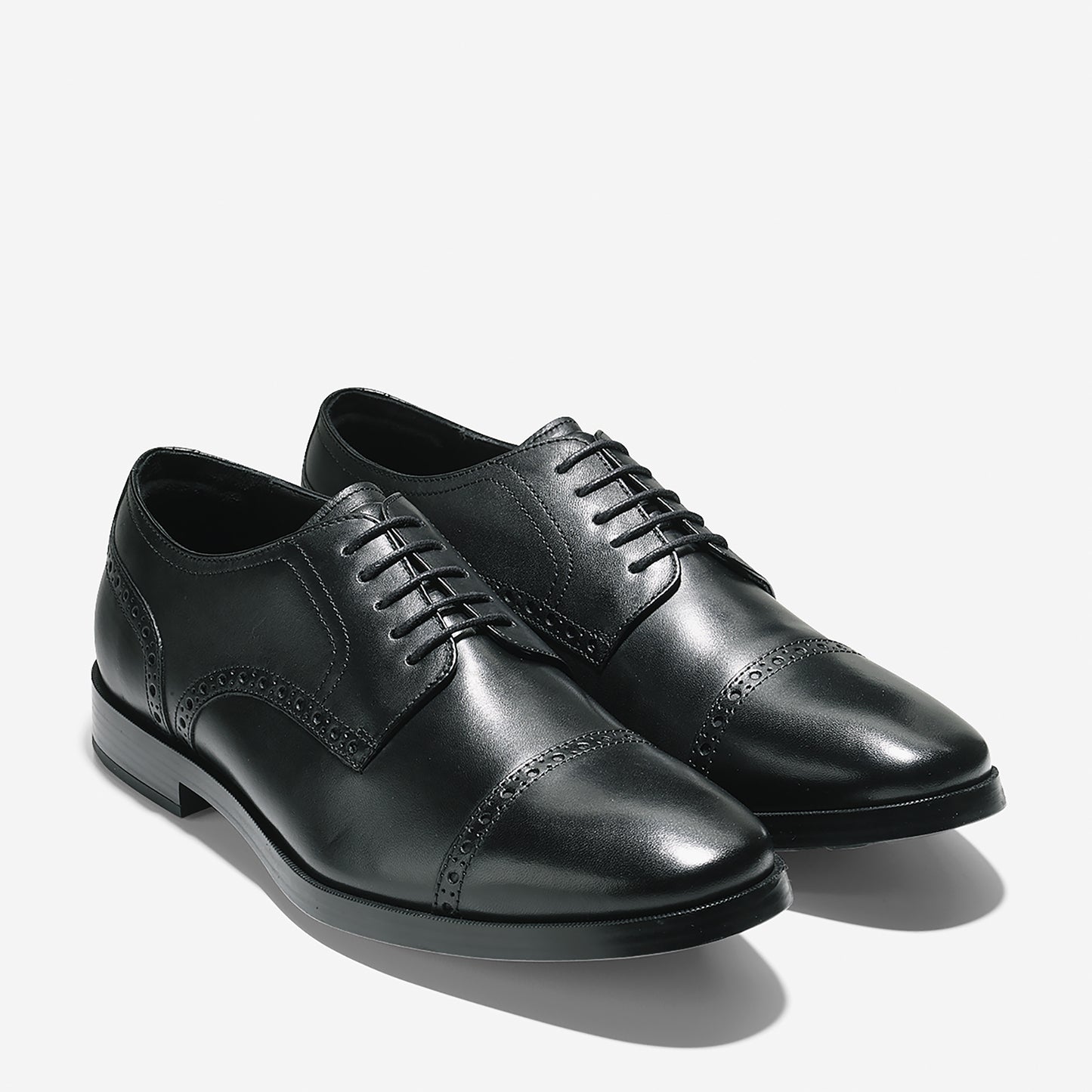 ColeHaan-Jefferson Grand Cap Toe Oxford -c23789-Black