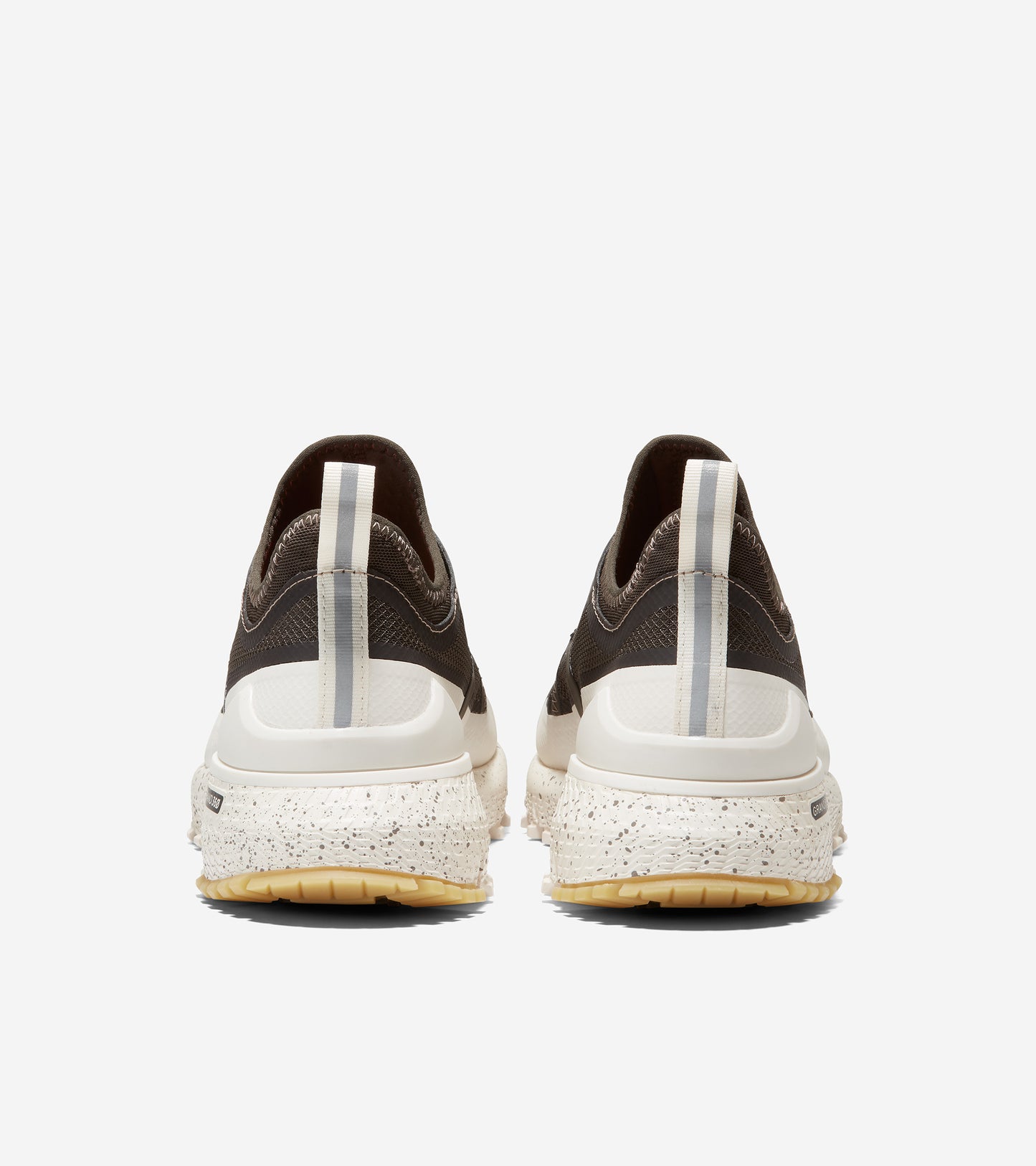 C32402-ZERØGRAND Overtake All Terrain Runner Wr-Black Olive/Ivory Wr