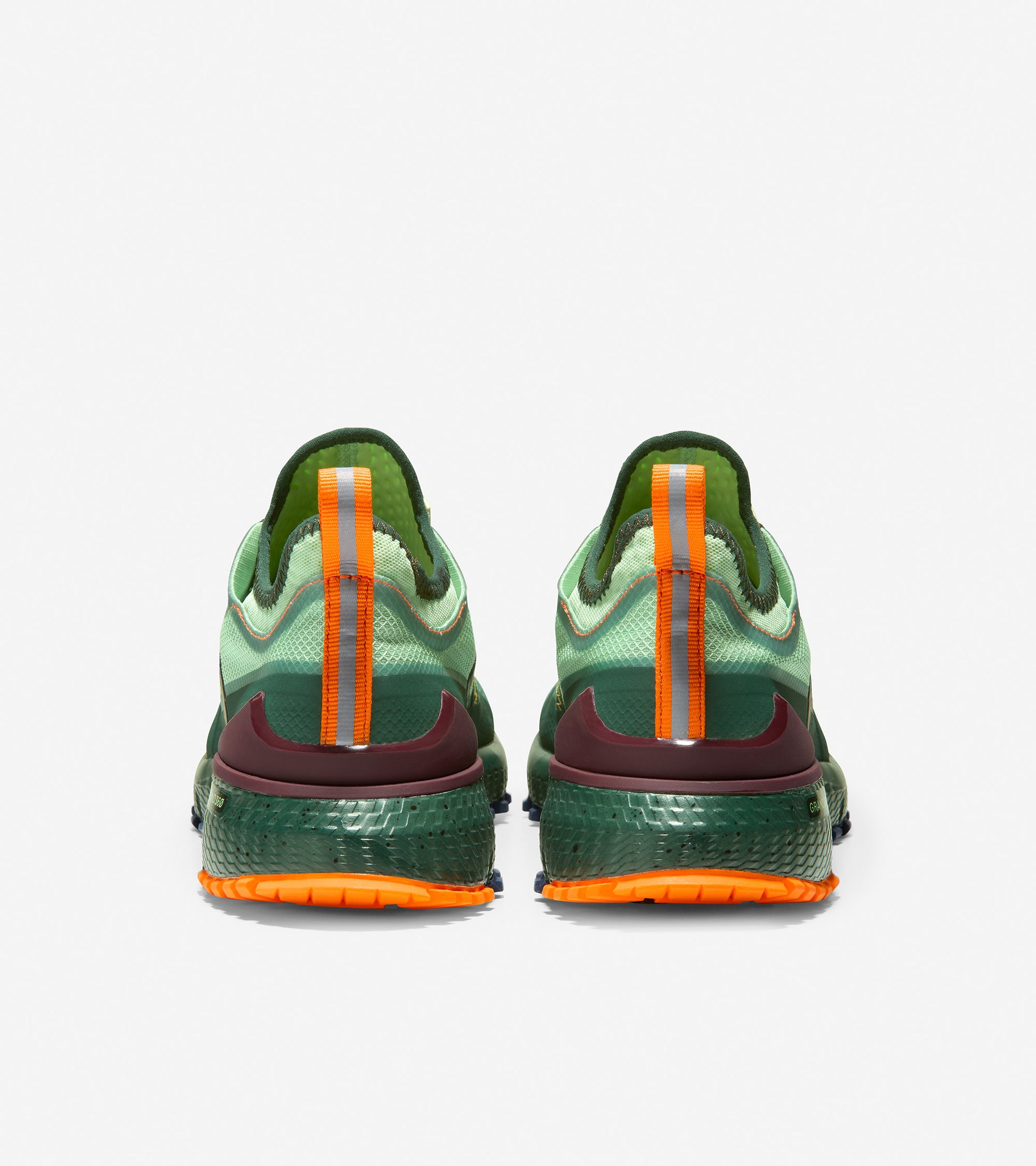 C33420-ZERØGRAND Overtake All-Terrain Runner-Green Ash-Pine Grove